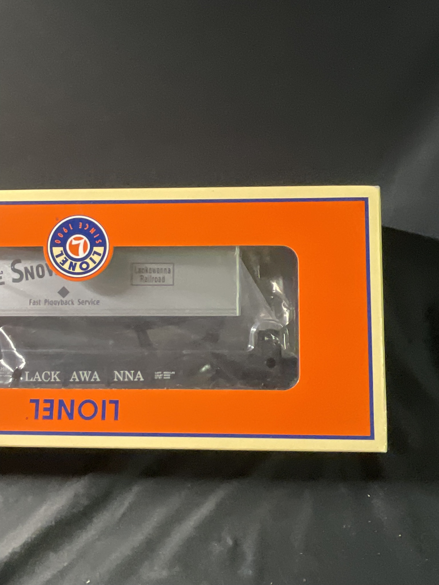 Lionel Lackawanna Flatcar with Removable Trailer No. 6-26076