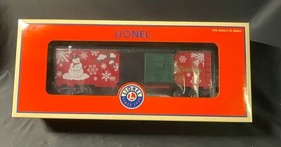 Lionel 6-36296 O-Gauge 2005 Christmas Boxcar. A Lionel LLC O-gauge model train boxcar identified 