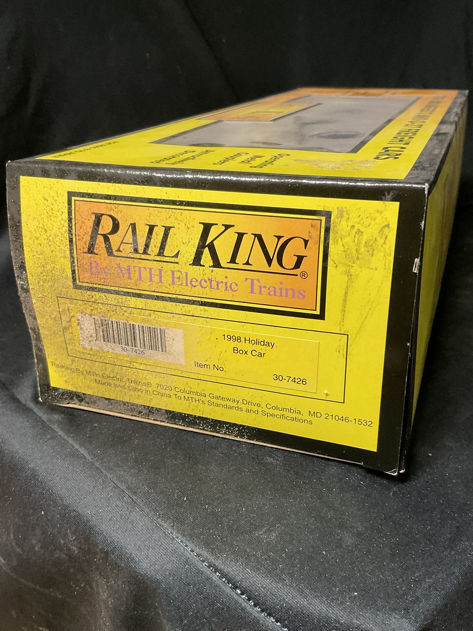 Rail King by MTH Electric Trains 1998 Holiday Boxcar No. 30-7426 in Original Box