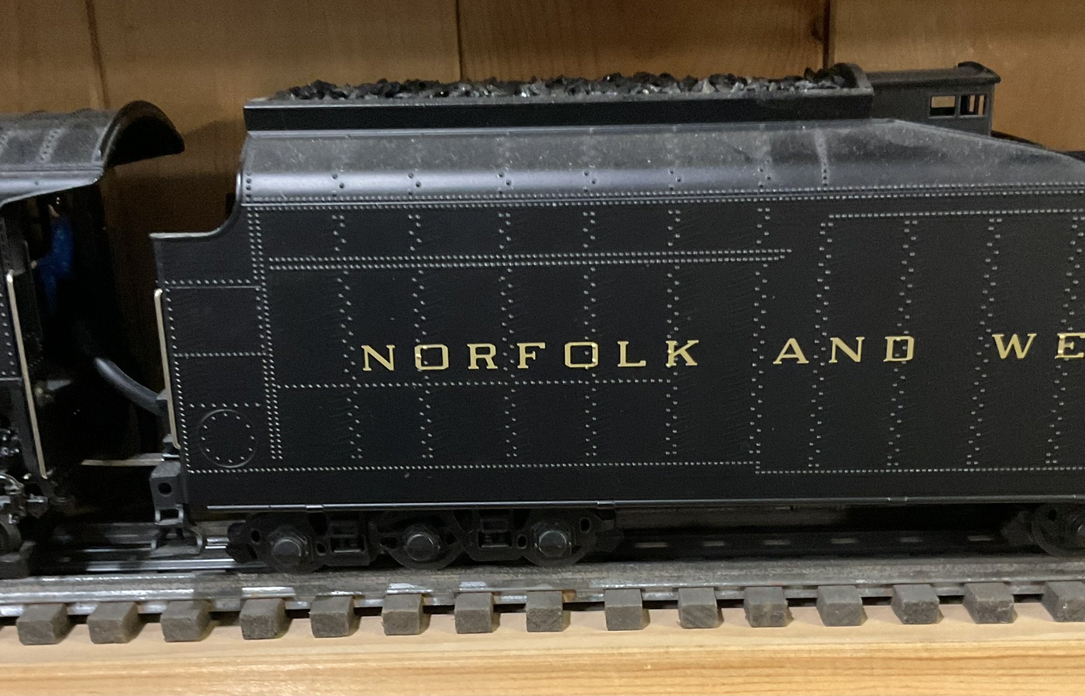 O-Gauge Norfolk and Western 2-8-8-2 Y6b Articulated Steam Locomotive and Tender Number 2197