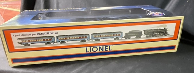 Lionel The Polar Express O-Gauge Conductor Announcement Coach 6-36875