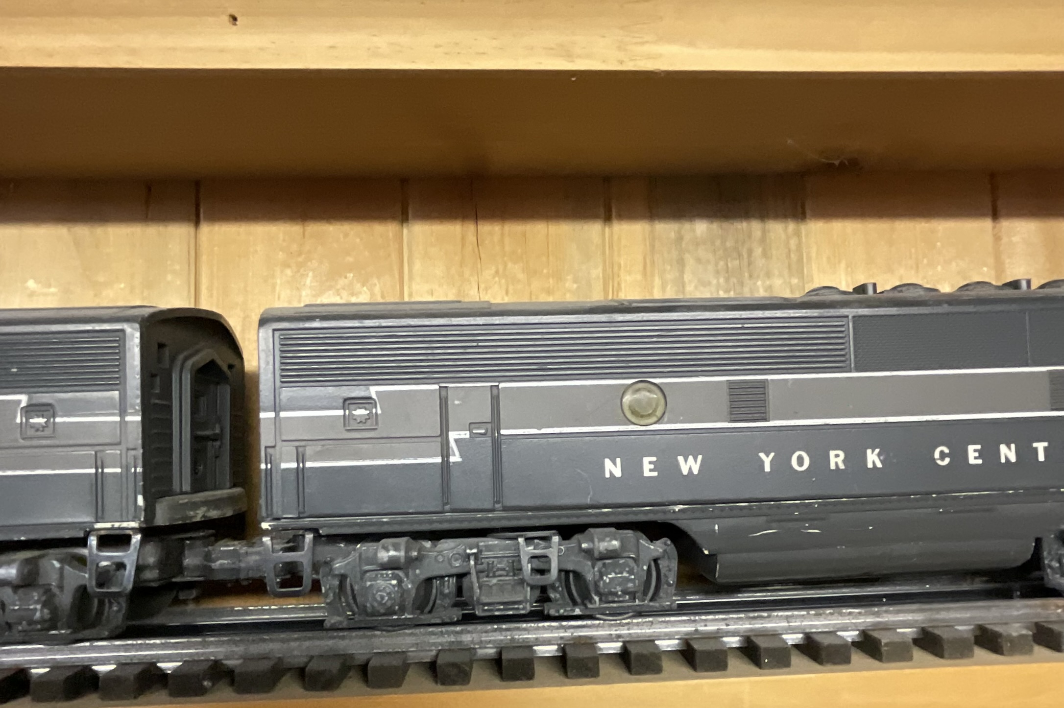 Lionel Postwar New York Central O-Gauge F3 Diesel Locomotive A-B-B-A Four-Unit Set