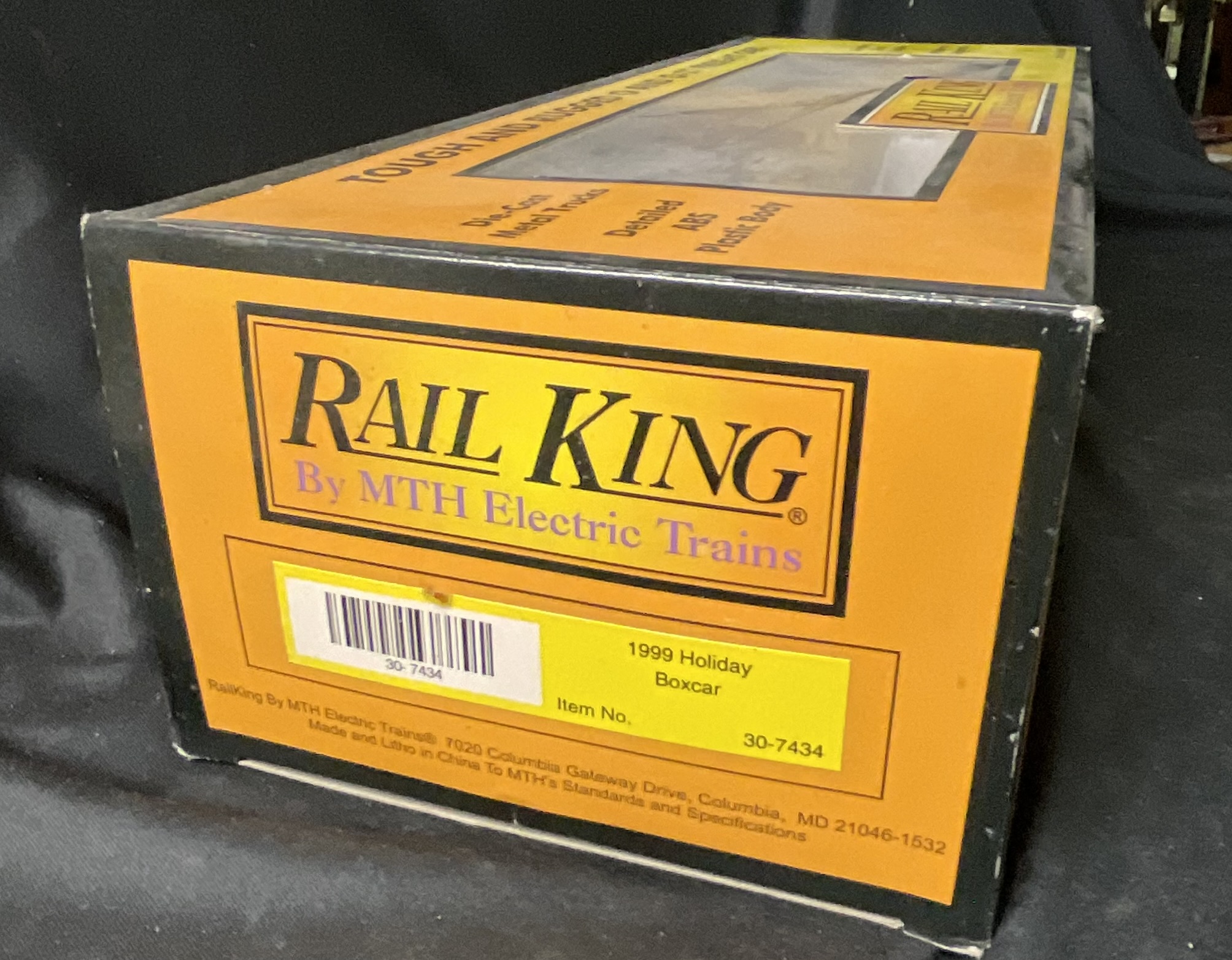 RailKing by MTH Electric Trains 30-7434 1999 Holiday Boxcar