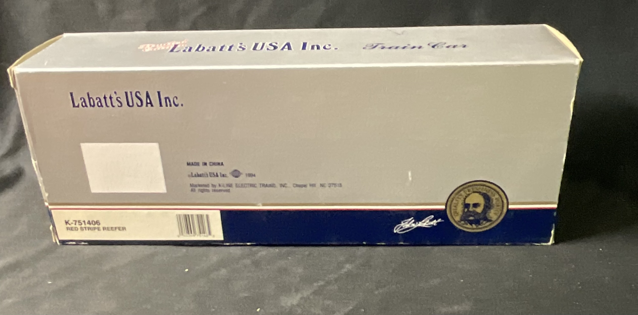 K-Line Electric Trains Labatt's USA Red Stripe Reefer Model Train Car K-751406