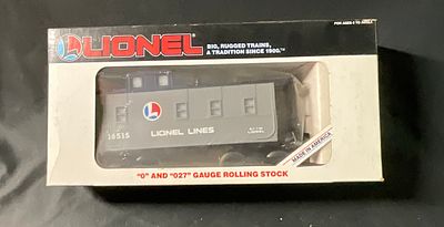 Lionel RailScope Caboose Model 6-16515 in Original Box. This Lionel O and O27 gauge model train 