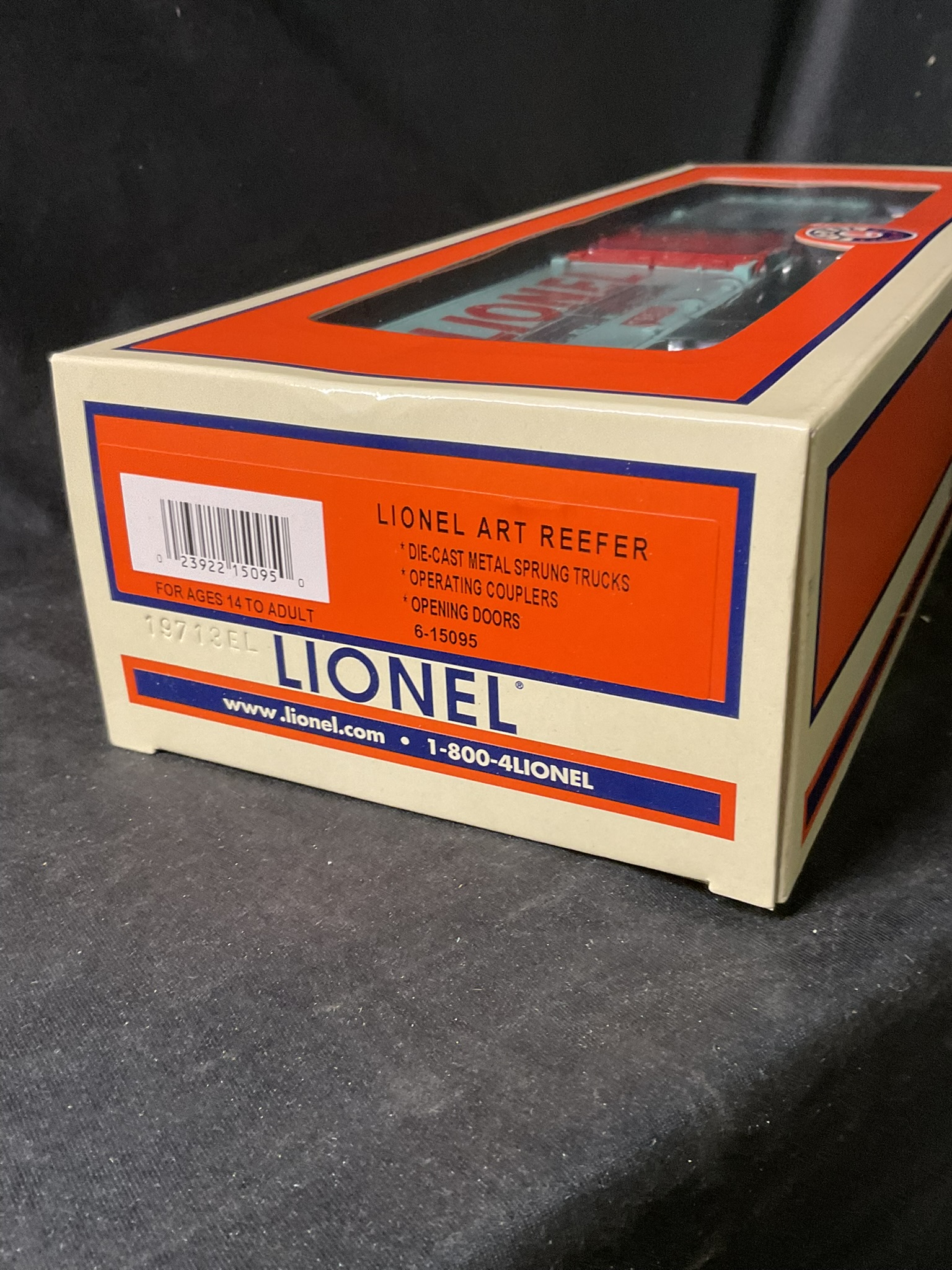 Lionel 6-15095 1953 Art Reefer O-Gauge Boxcar in Original Box