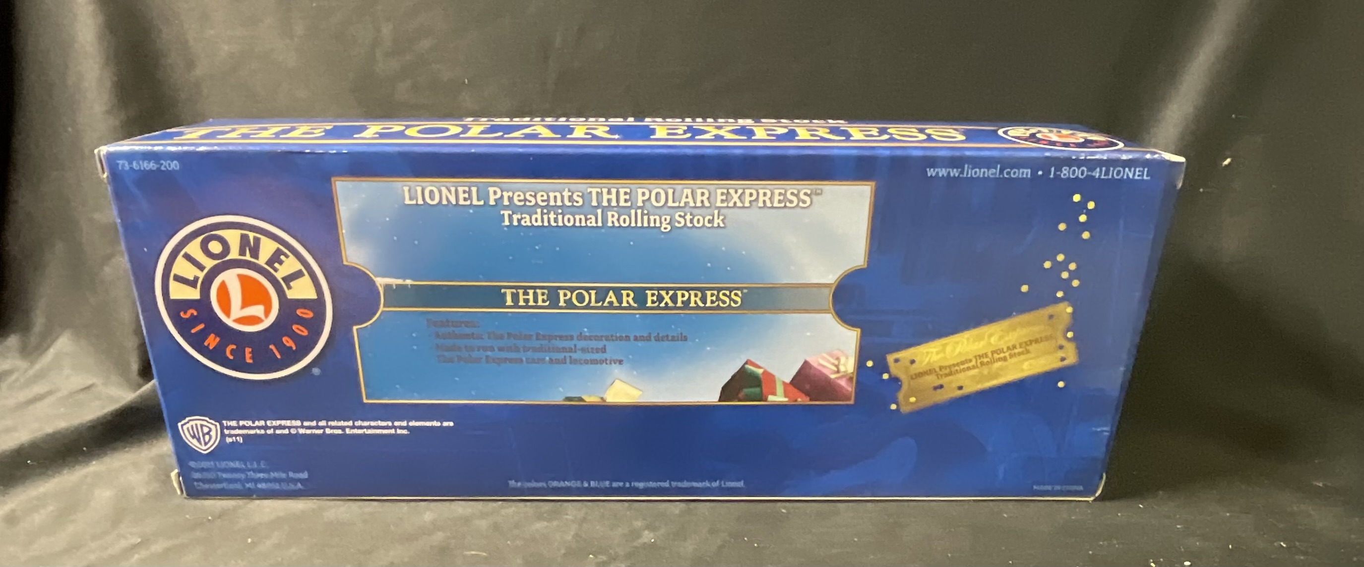 Lionel The Polar Express Wood-Sided Reefer Model 6-36166 in Original Box