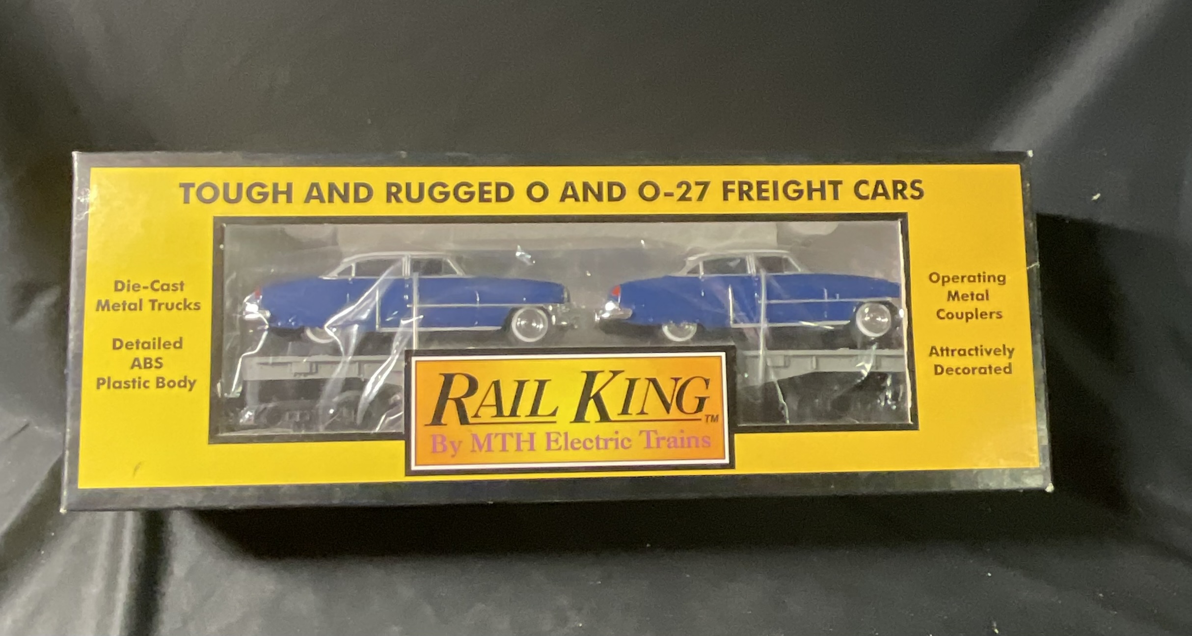 MTH RailKing RK-7607L O Gauge MTH Lines Flat Car with A Pair of Ertl 1952 Cadillacs