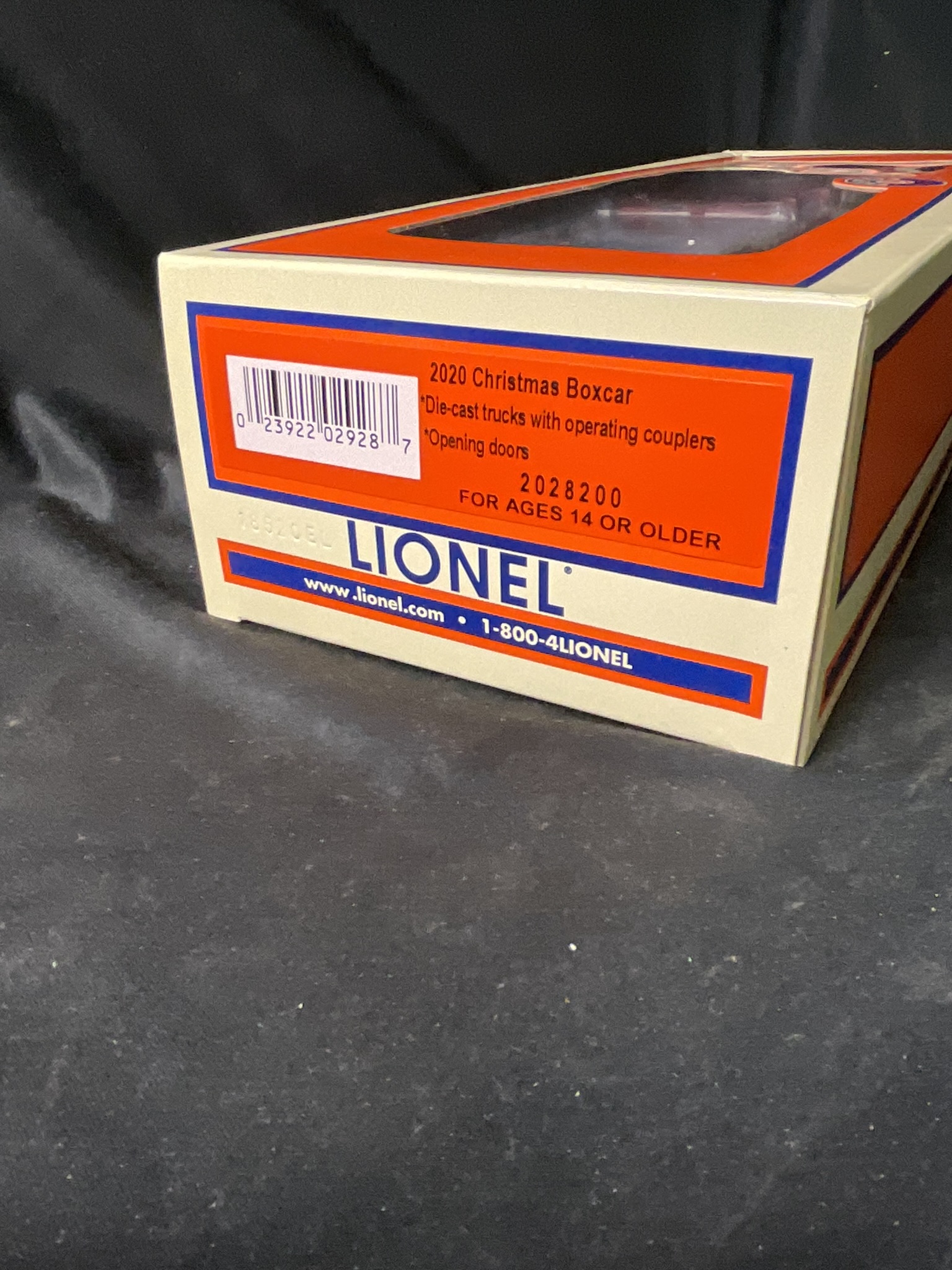 Lionel O-Gauge 2020 Christmas Boxcar 2028200