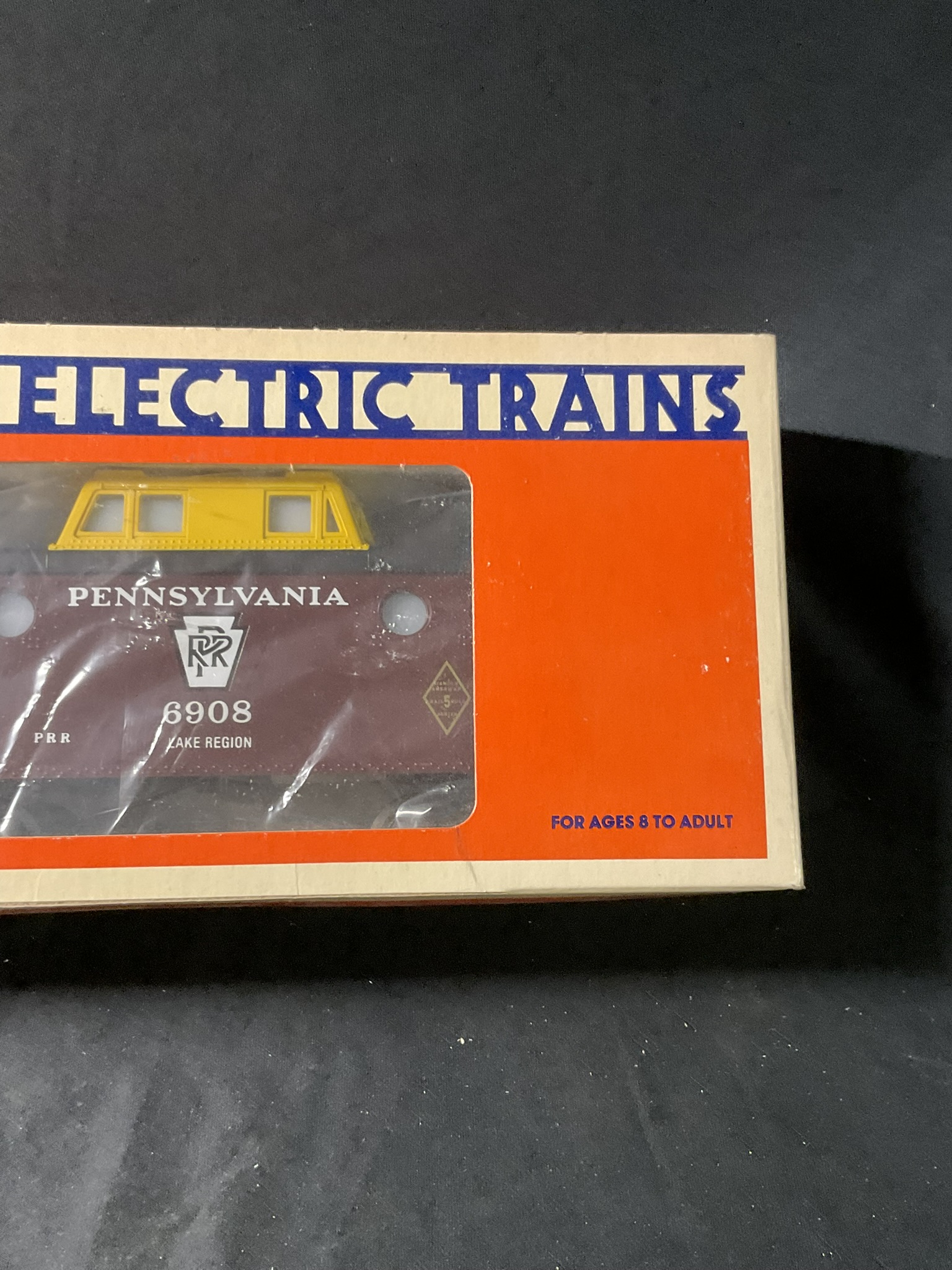 Lionel Pennsylvania Illuminated Porthole Caboose 6-6908 in Original Box