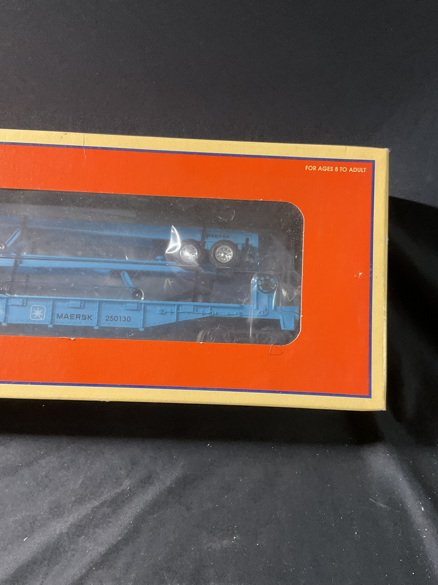 Lionel Maersk Flat Car with Two Trailer Frames Model 6-36092