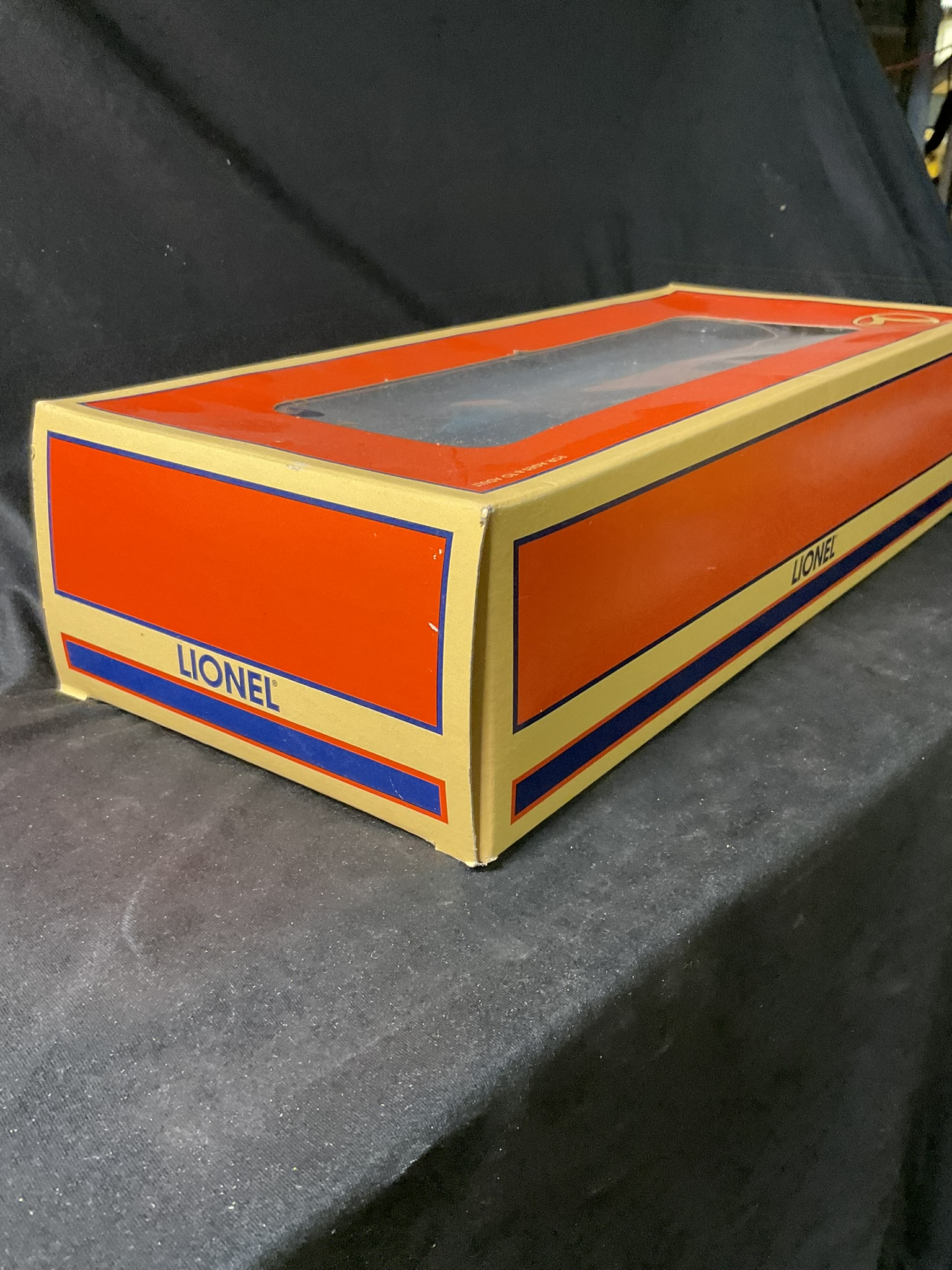 Lionel Maersk Flat Car with Two Trailer Frames Model 6-36092