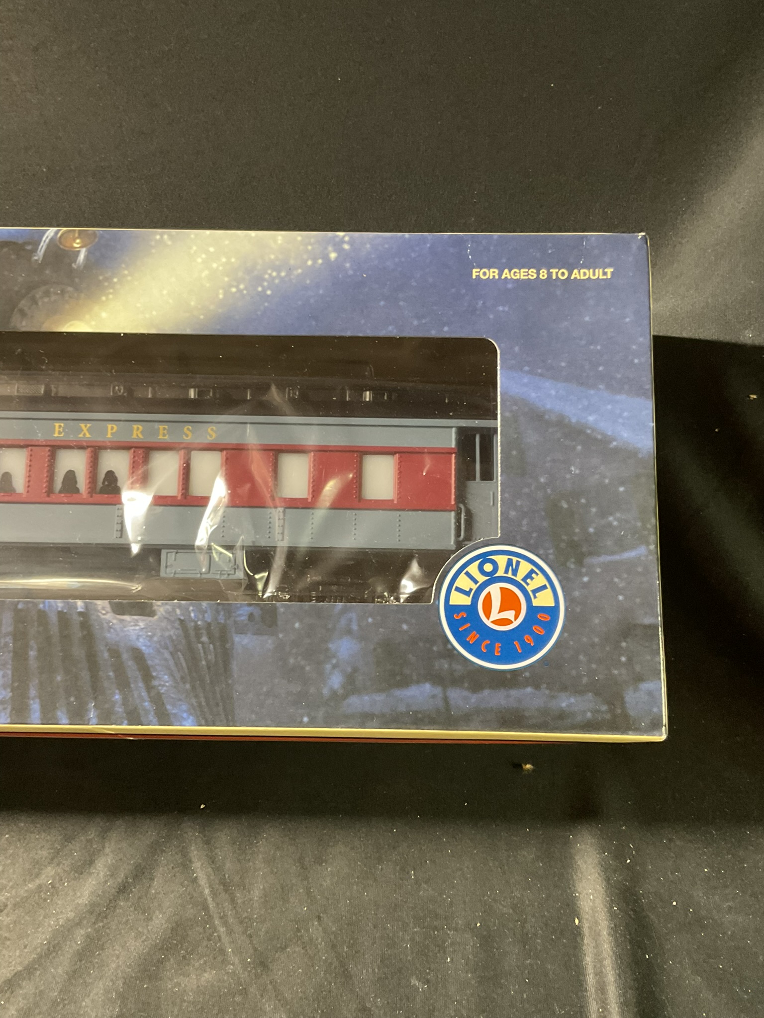 Lionel O Gauge The Polar Express Passenger Car with Disappearing Hobo 6-35130