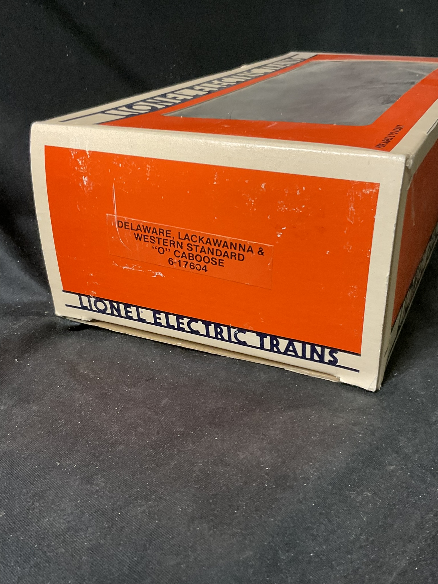 Lionel 6-17604 Delaware Lackawanna and Western Standard O Caboose