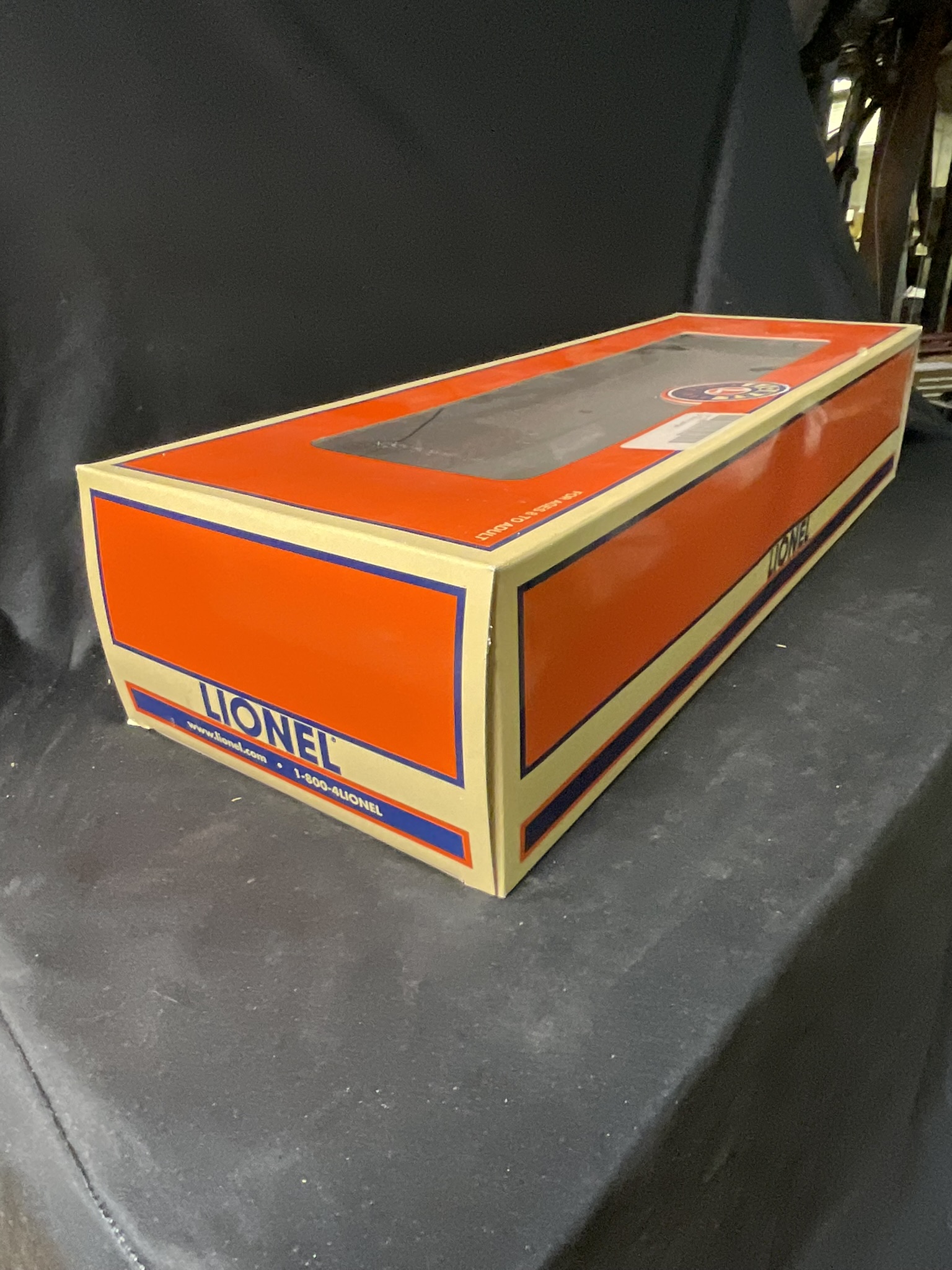Lionel O-Gauge Santa Fe PS-4 Flatcar 6-17574 in Original Box