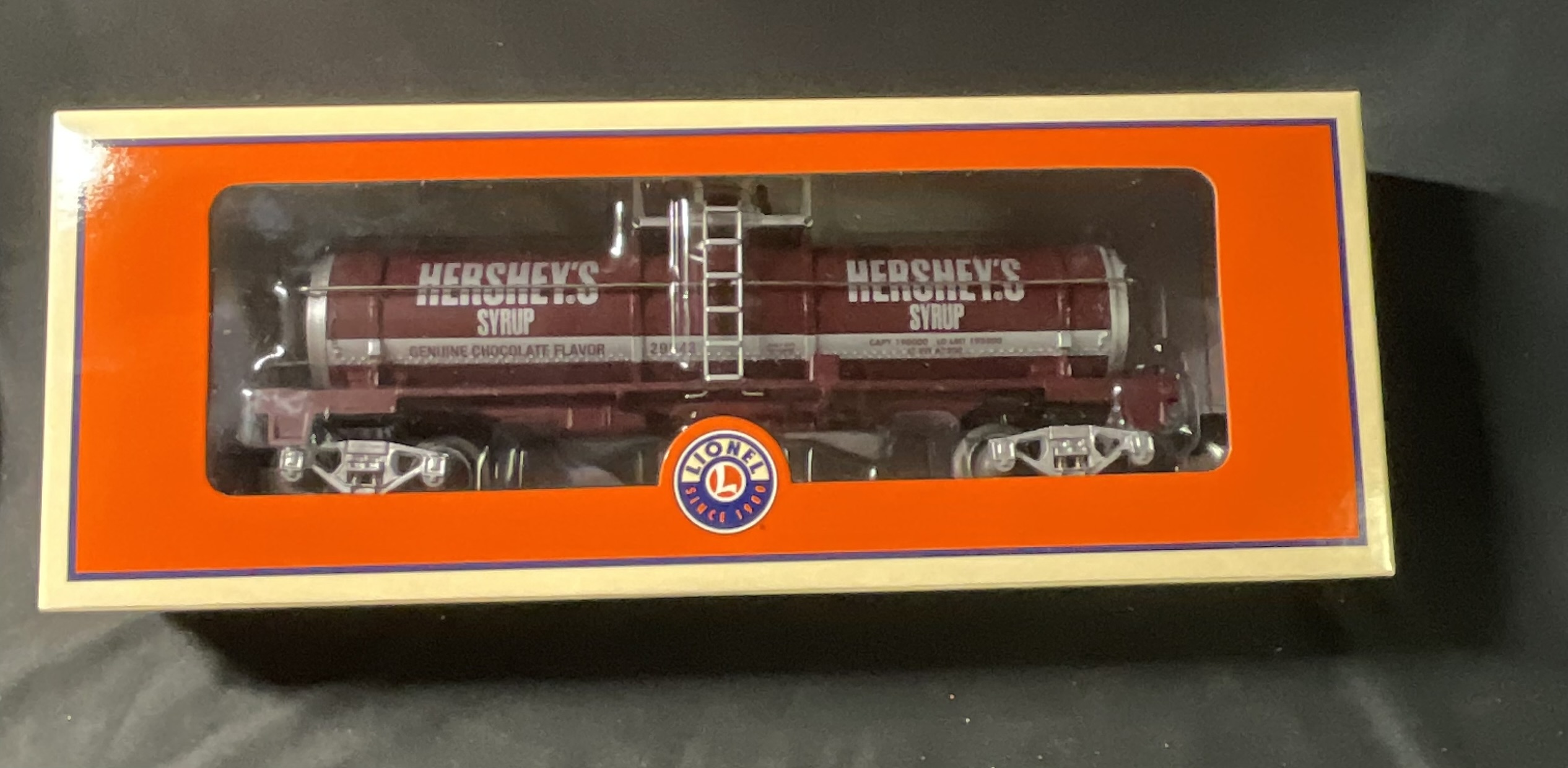 Lionel Hershey's Chocolate Syrup Single Dome Tank Car, 6-29643
