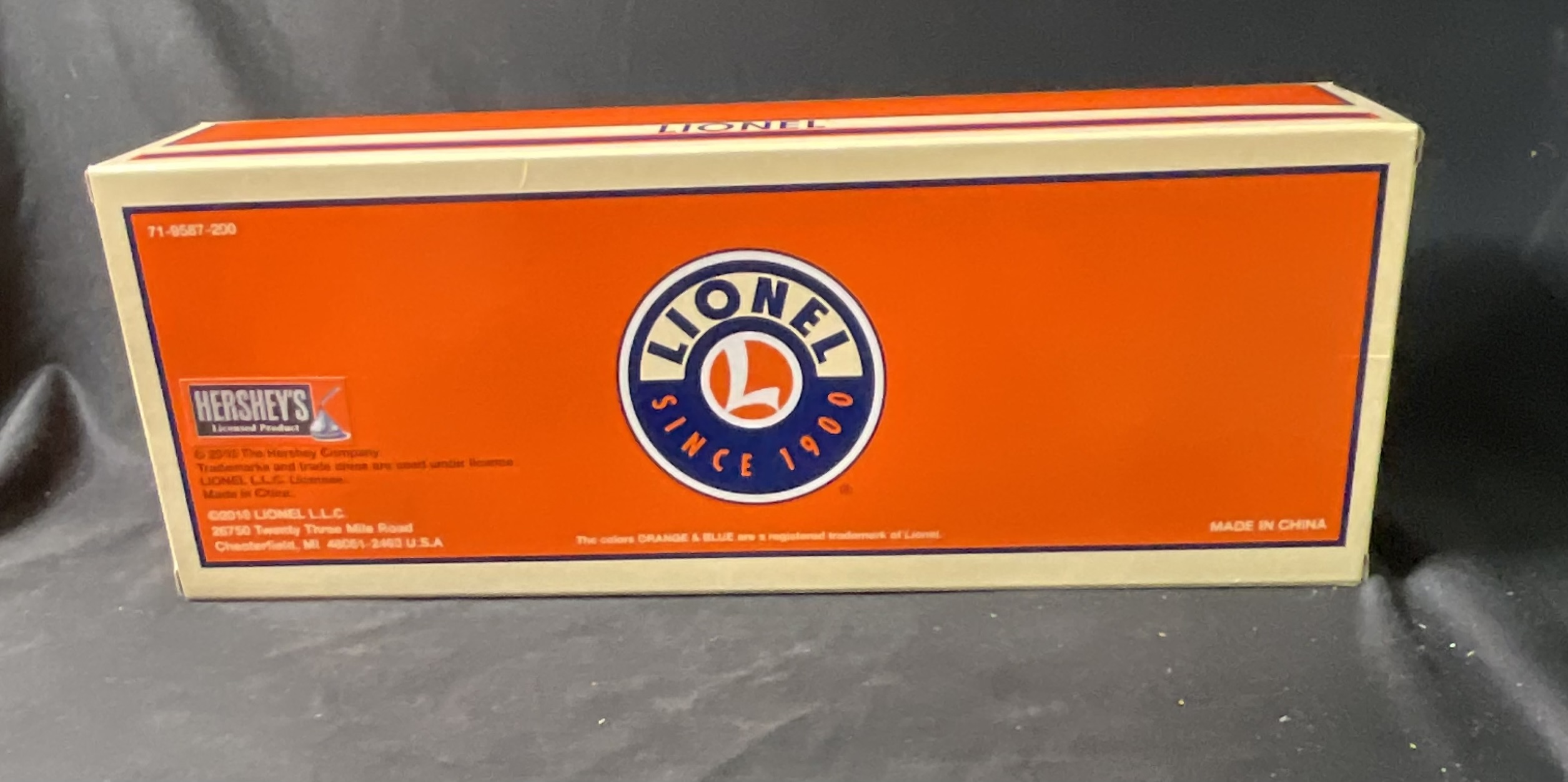 Lionel Hershey's Chocolate Syrup Single Dome Tank Car, 6-29643