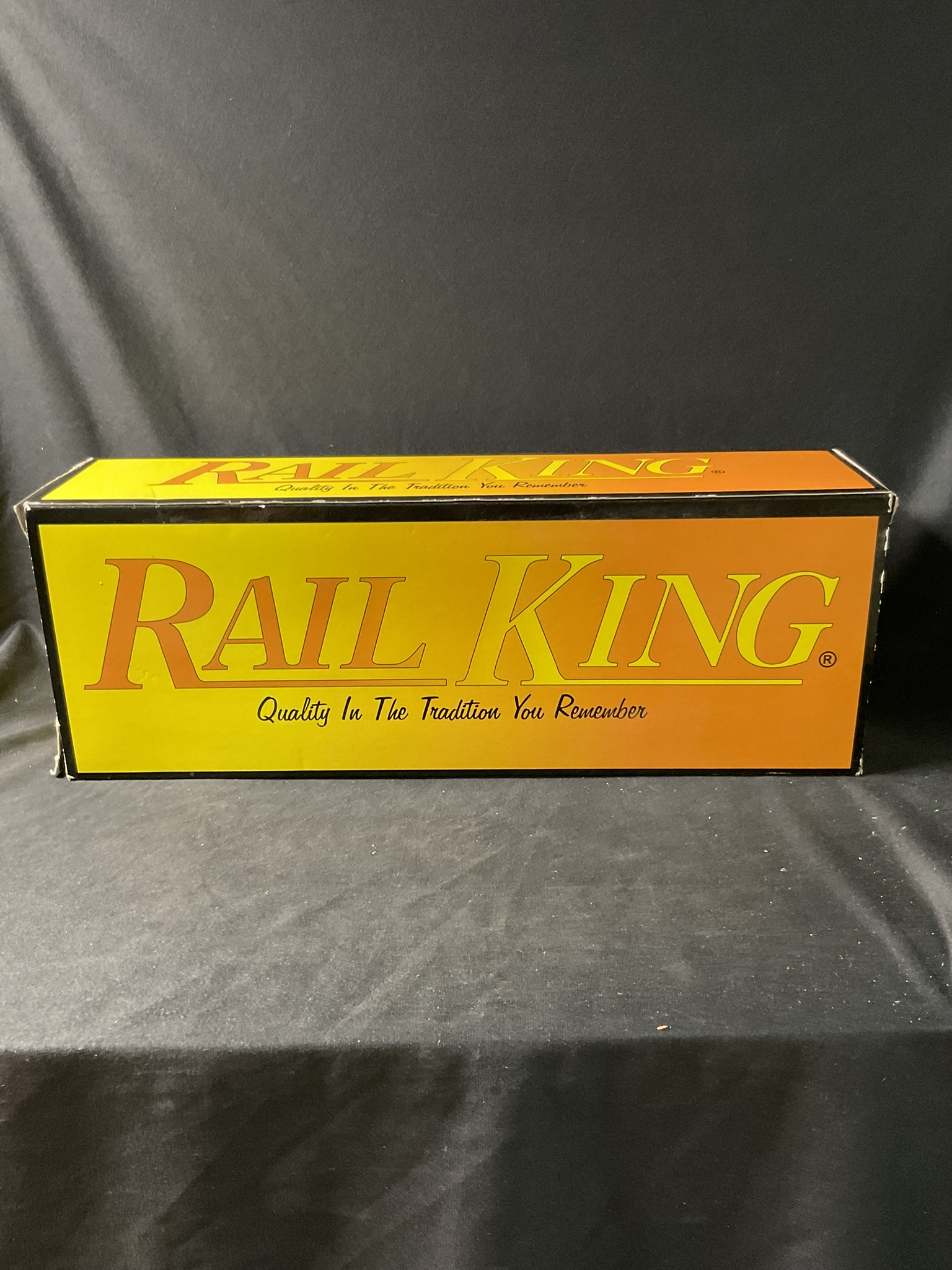 RailKing by MTH Electric Trains O Gauge Craftsman Box Car Item No. 33-7408