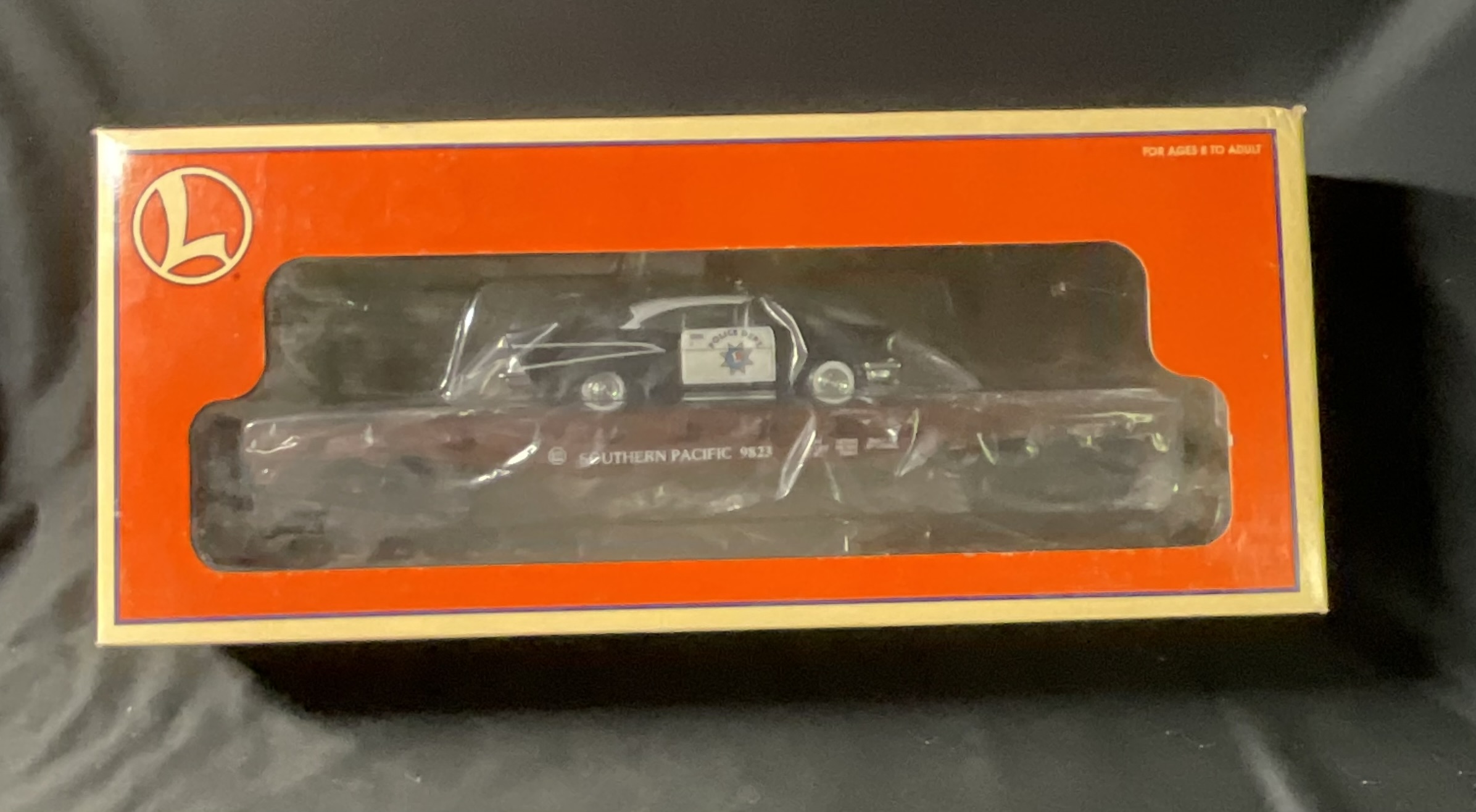 Lionel 6-26906 Southern Pacific Flatcar with Corgi 57 Chevy Police Car