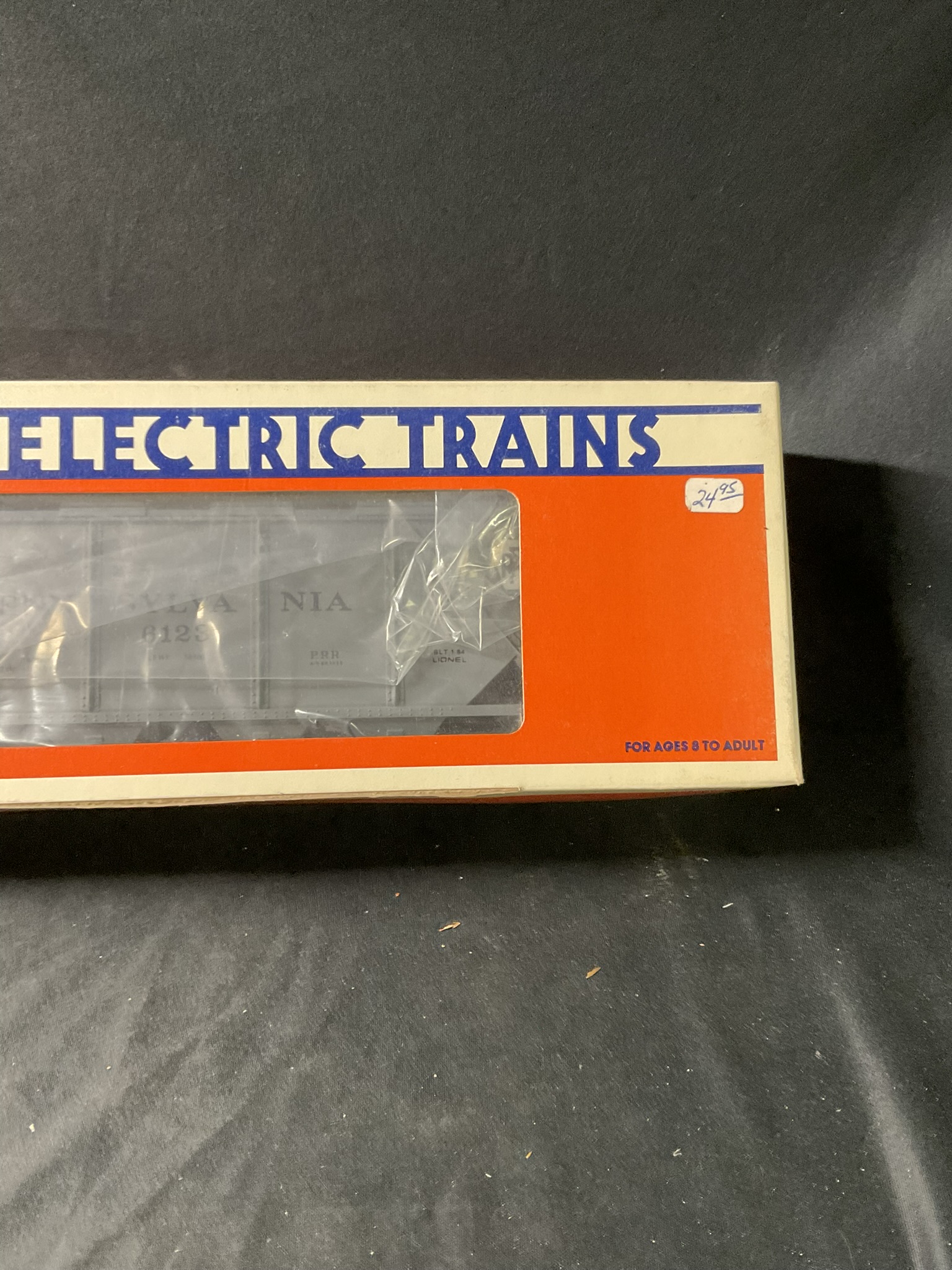 Lionel O-Gauge Pennsylvania Railroad Covered Hopper Car, No. 6-6123