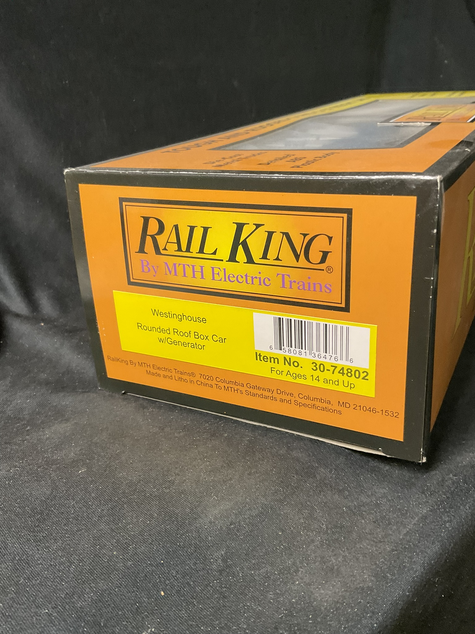 MTH RailKing Westinghouse Rounded Roof Box Car with Generator 30-74802