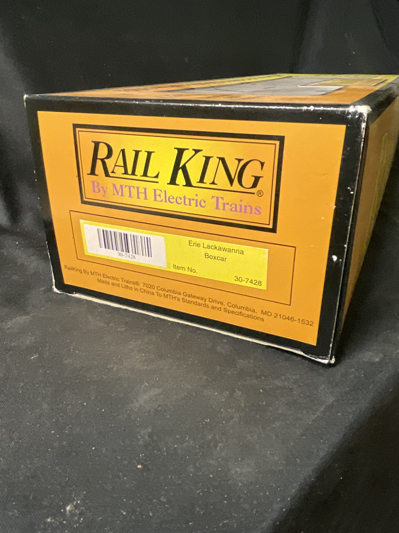 Rail King by MTH Electric Trains O Gauge Erie Lackawanna Boxcar 30-7428