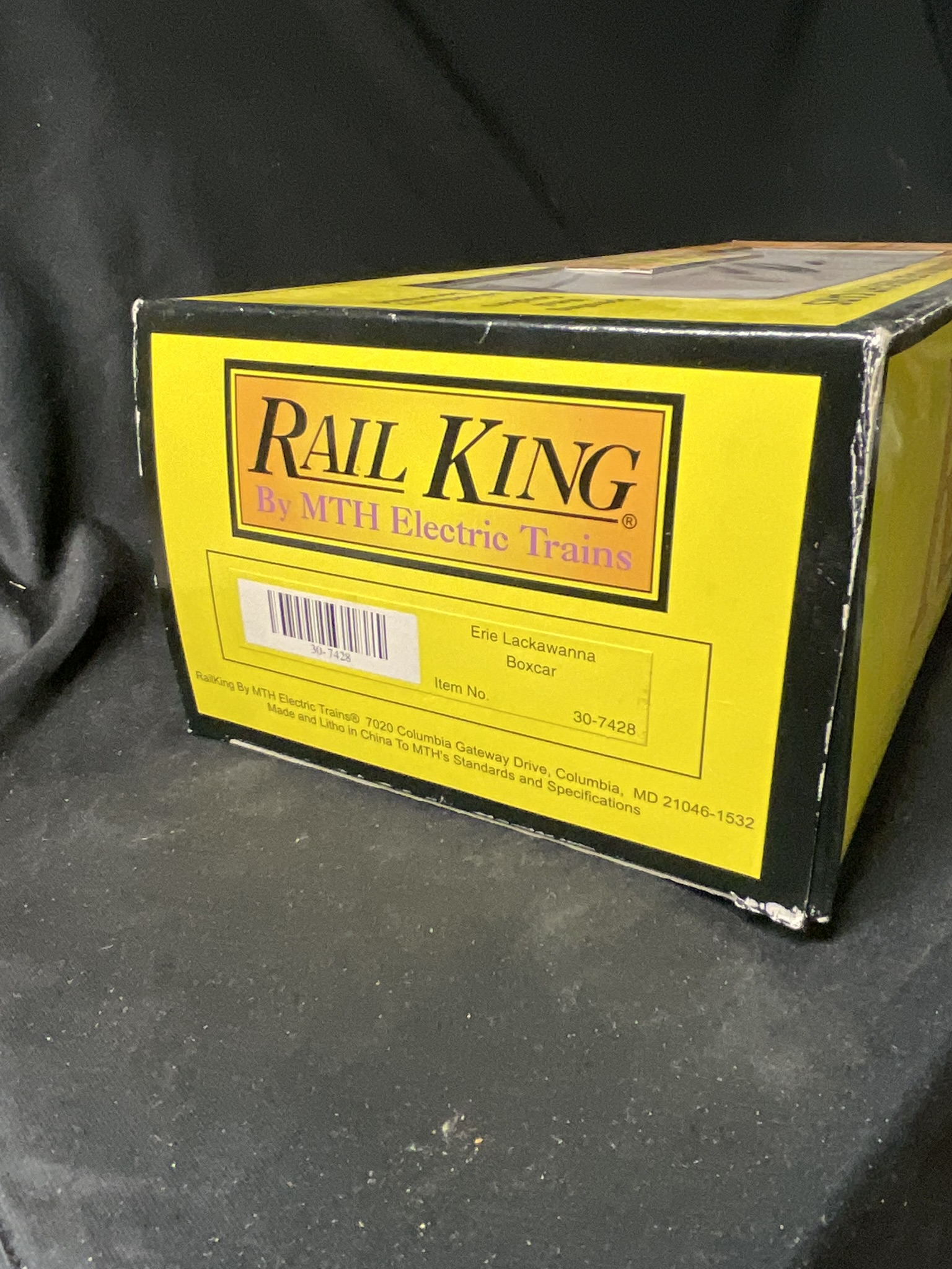 Rail King by MTH Electric Trains O Gauge Erie Lackawanna Boxcar 30-7428
