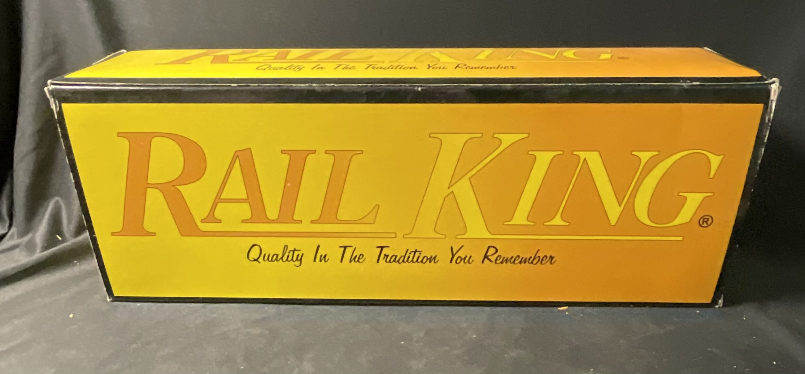 Rail King by MTH Electric Trains O Gauge Erie Lackawanna Boxcar 30-7428