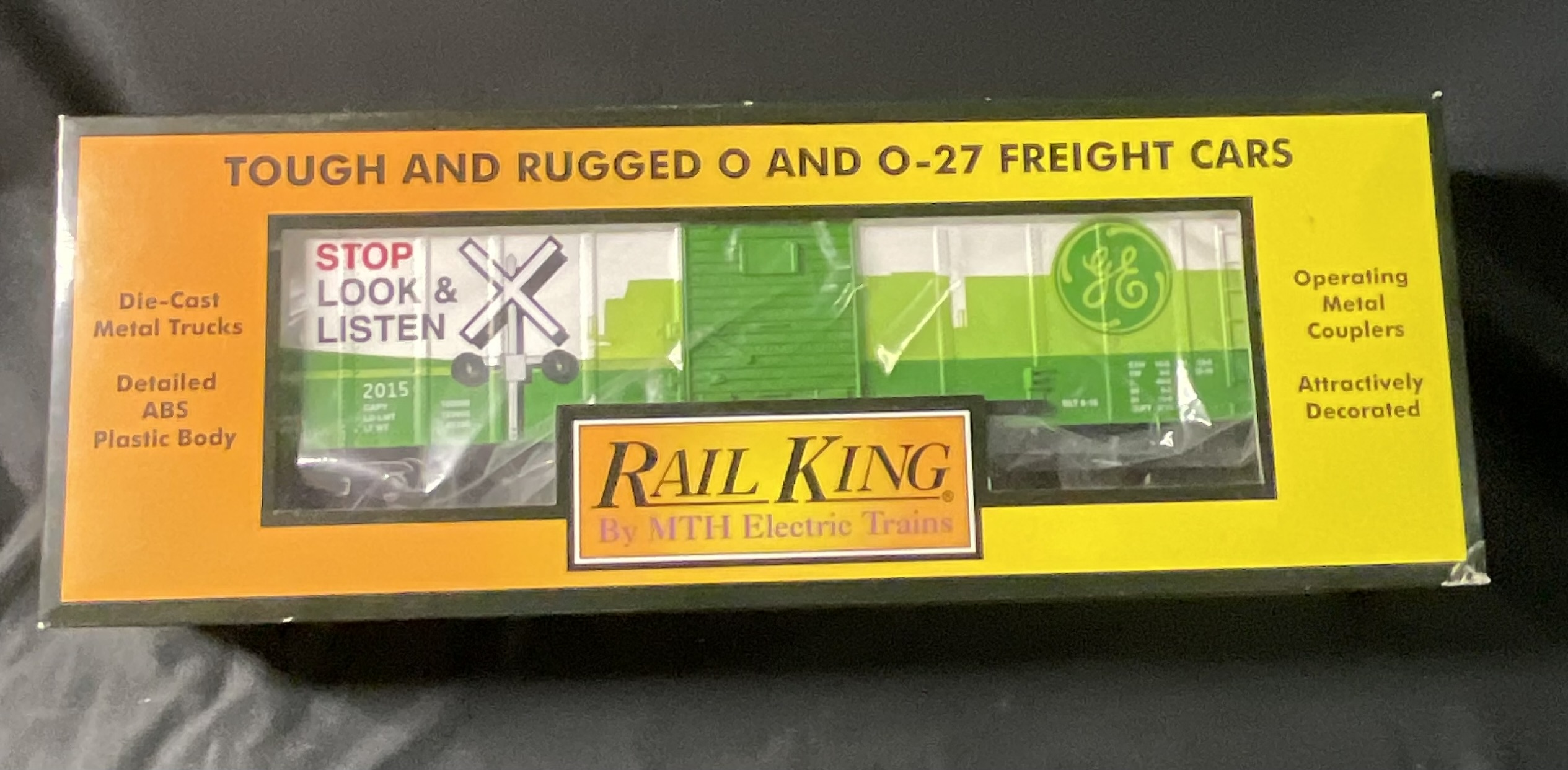 MTH RailKing O Gauge General Electric Box Car with Blinking LEDs No. 30-74819