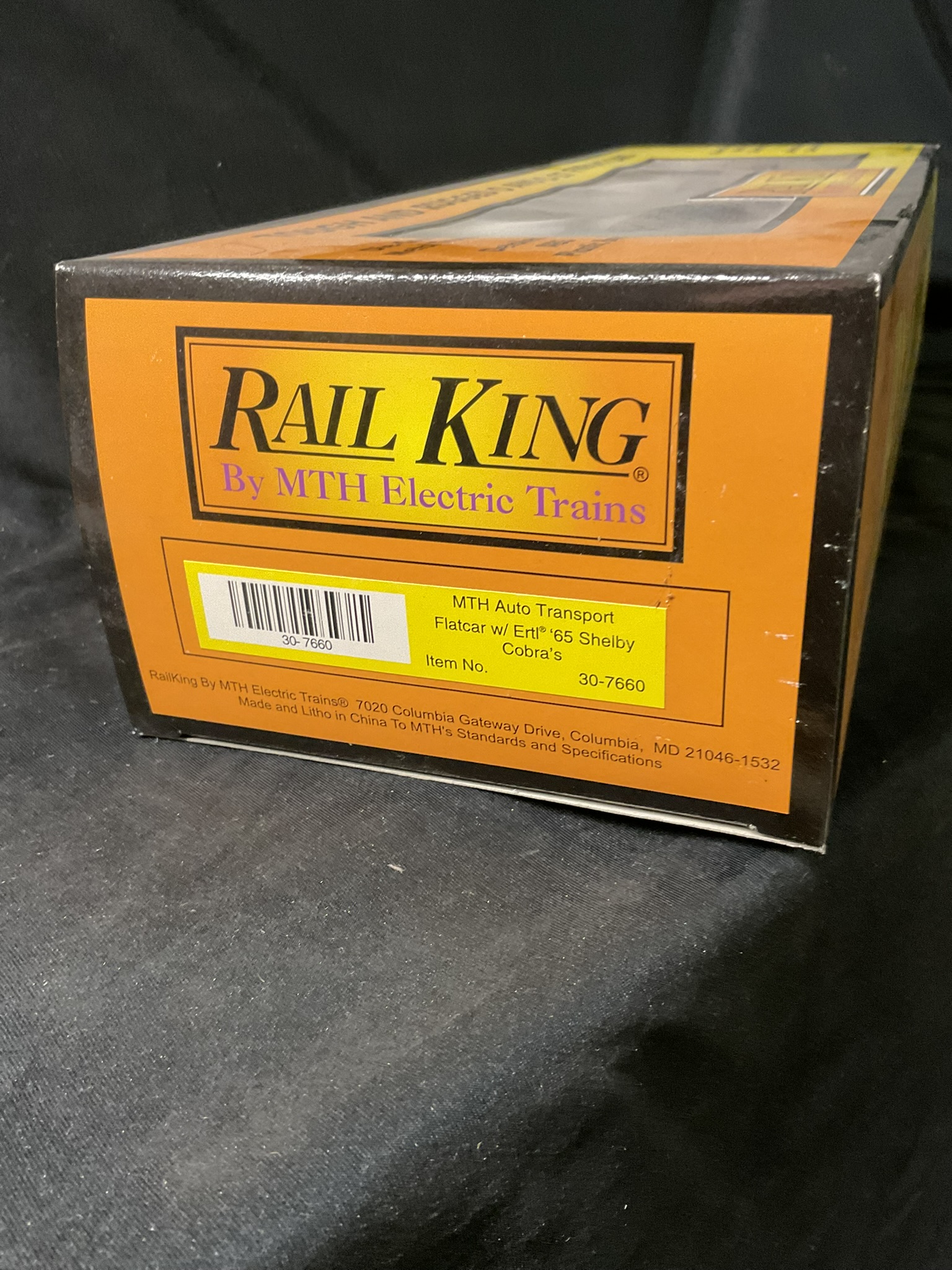 MTH Rail King O Gauge Auto Transport Flatcar with Ertl 1965 Shelby Cobras 30-7660