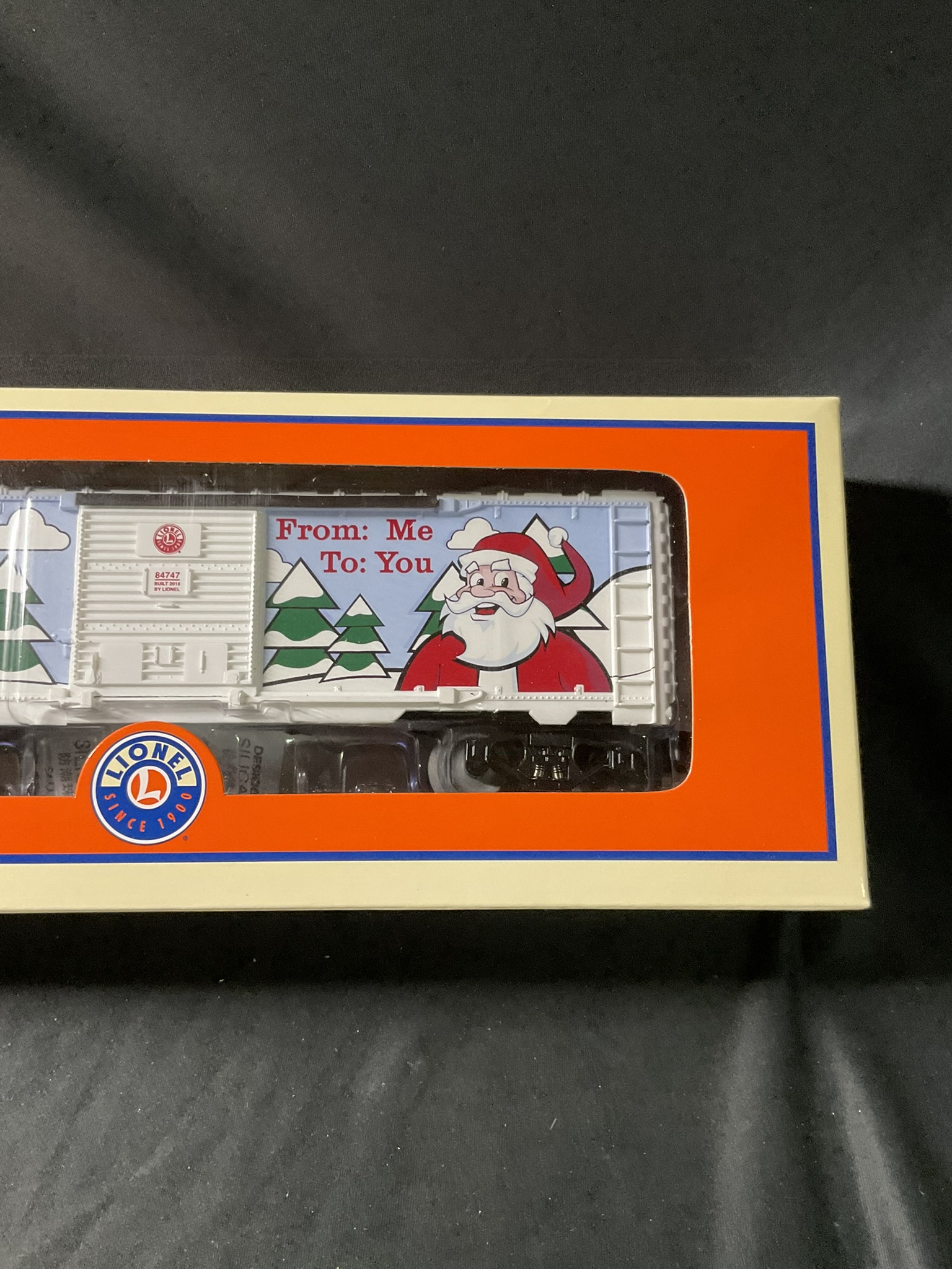Lionel O Gauge 6-84747 2018 Christmas Boxcar