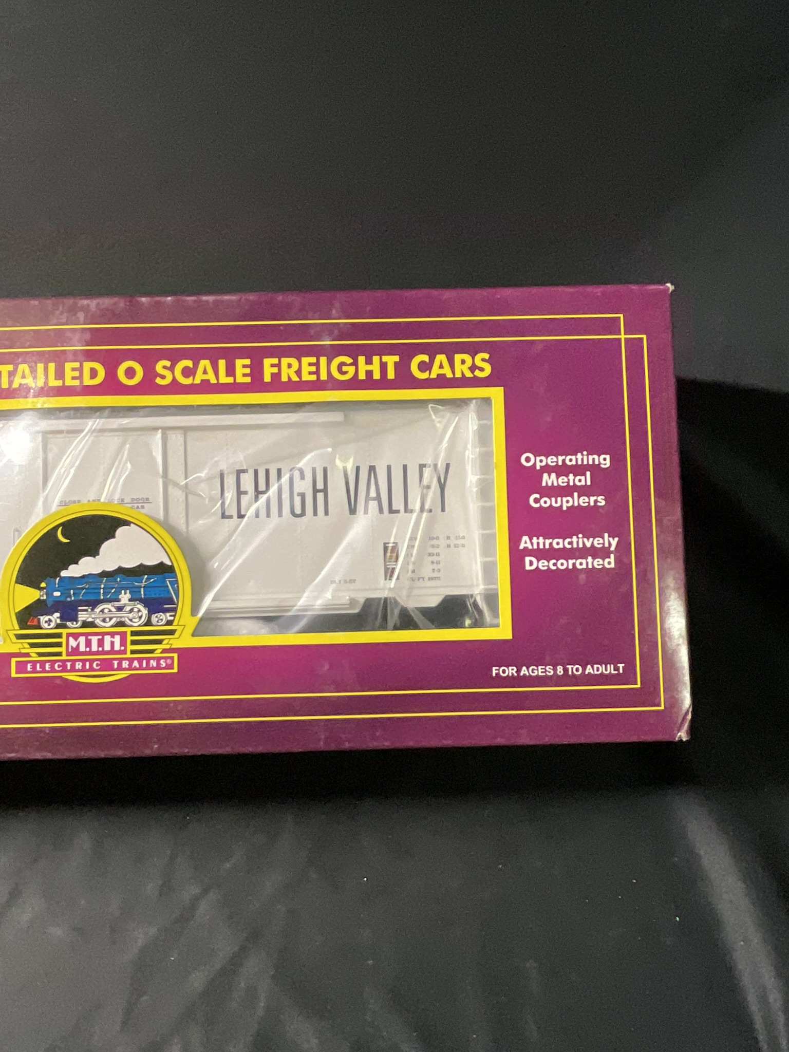 M.T.H. Electric Trains O Scale Lehigh Valley 40 Foot Reefer Car 20-94094