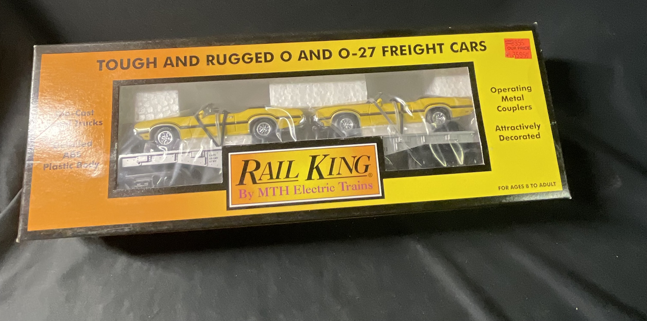 MTH RailKing Auto Transportation Flatcar with A Pair of Ertl 1970 Oldsmobile 442 Cars
