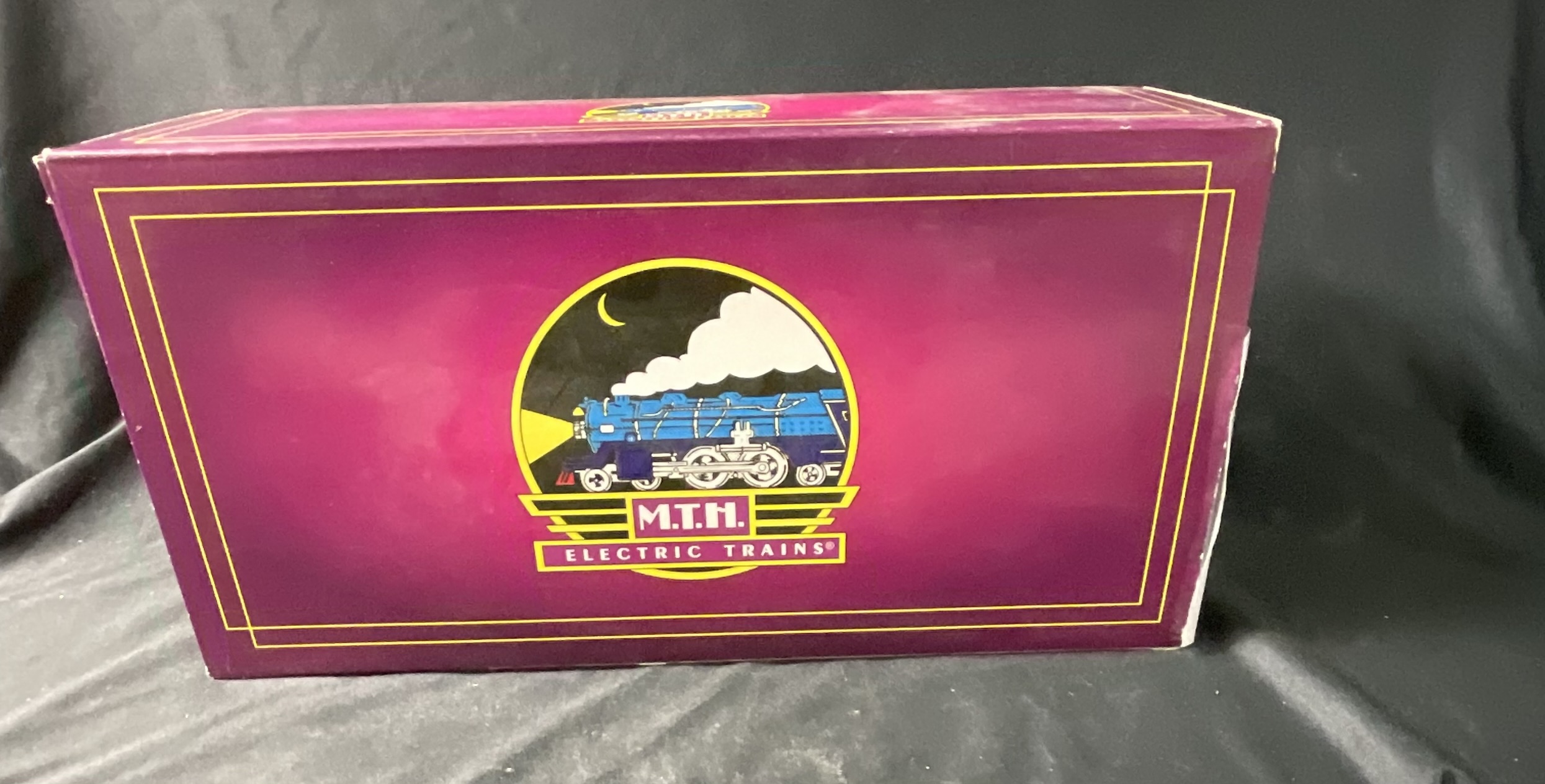 M.T.H. Electric Trains Pennsylvania N-8 Caboose Item Number 20-91014
