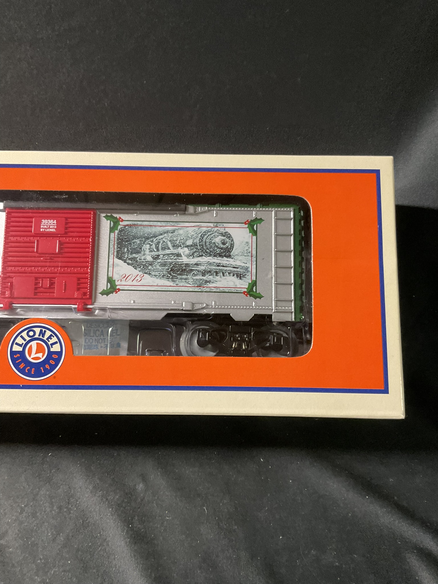 Lionel 2013 O Gauge Christmas Boxcar 6-39364 in Original Box