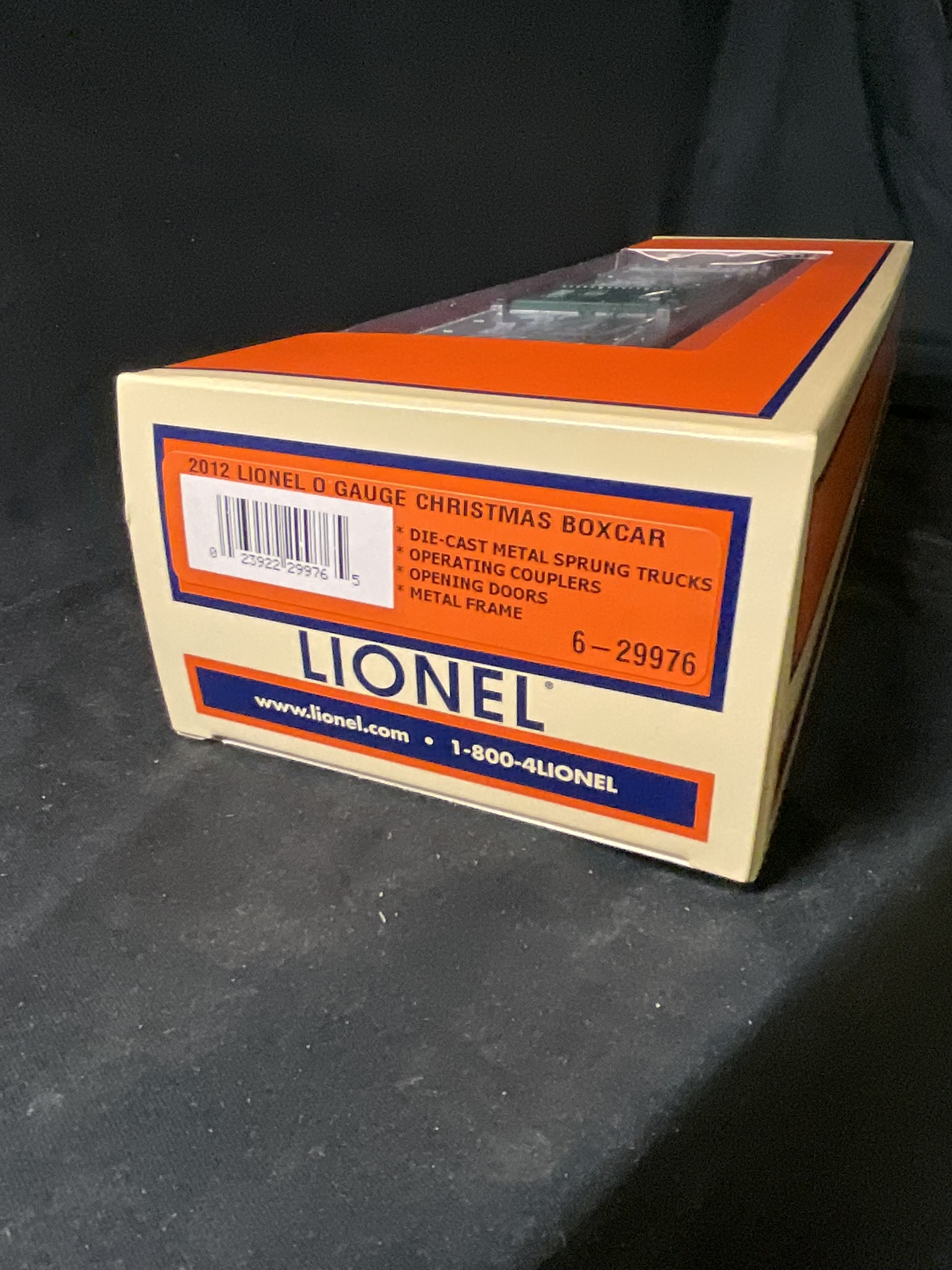 Lionel 6-29976 2012 O Gauge Christmas Boxcar in Original Box