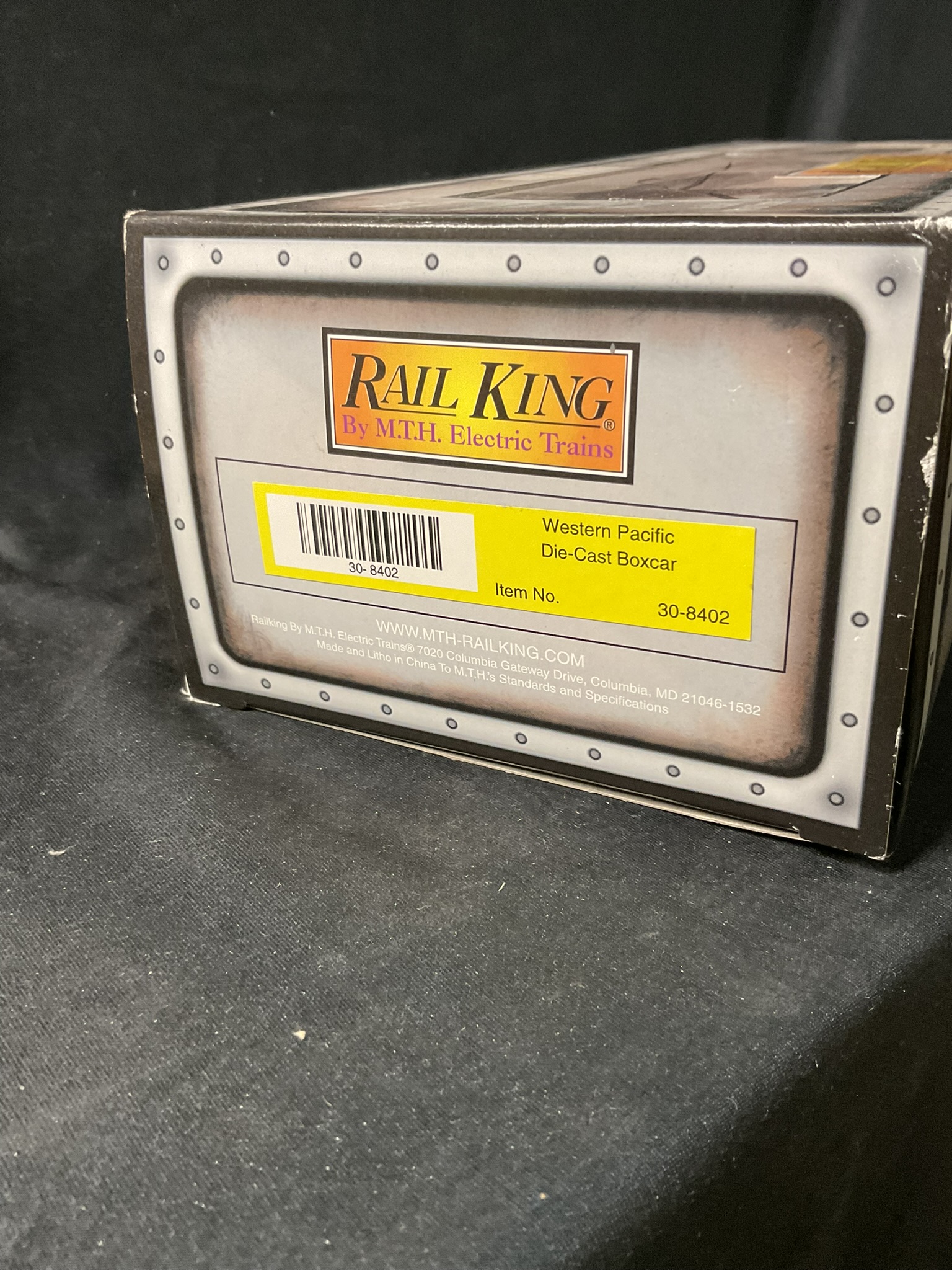 M.T.H. Rail King O Gauge Western Pacific Boxcar 30-8402