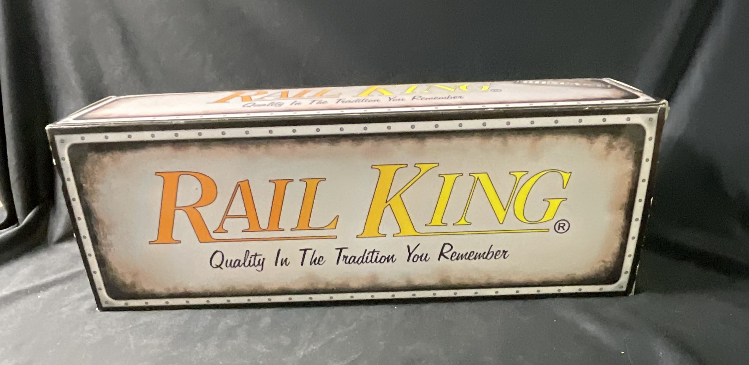 M.T.H. Rail King O Gauge Western Pacific Boxcar 30-8402