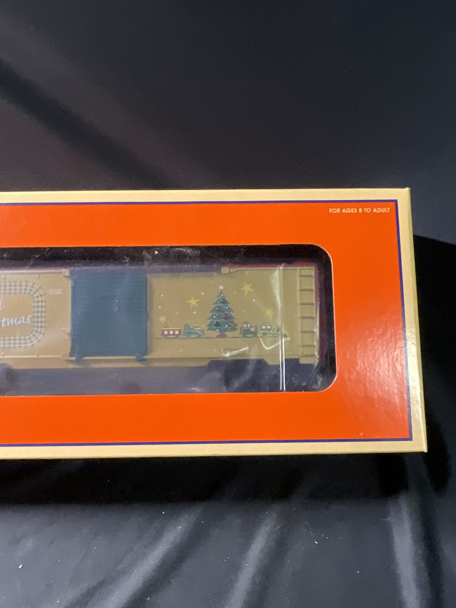 Lionel O-Gauge 6-26706 Christmas Boxcar with Illuminated Lights