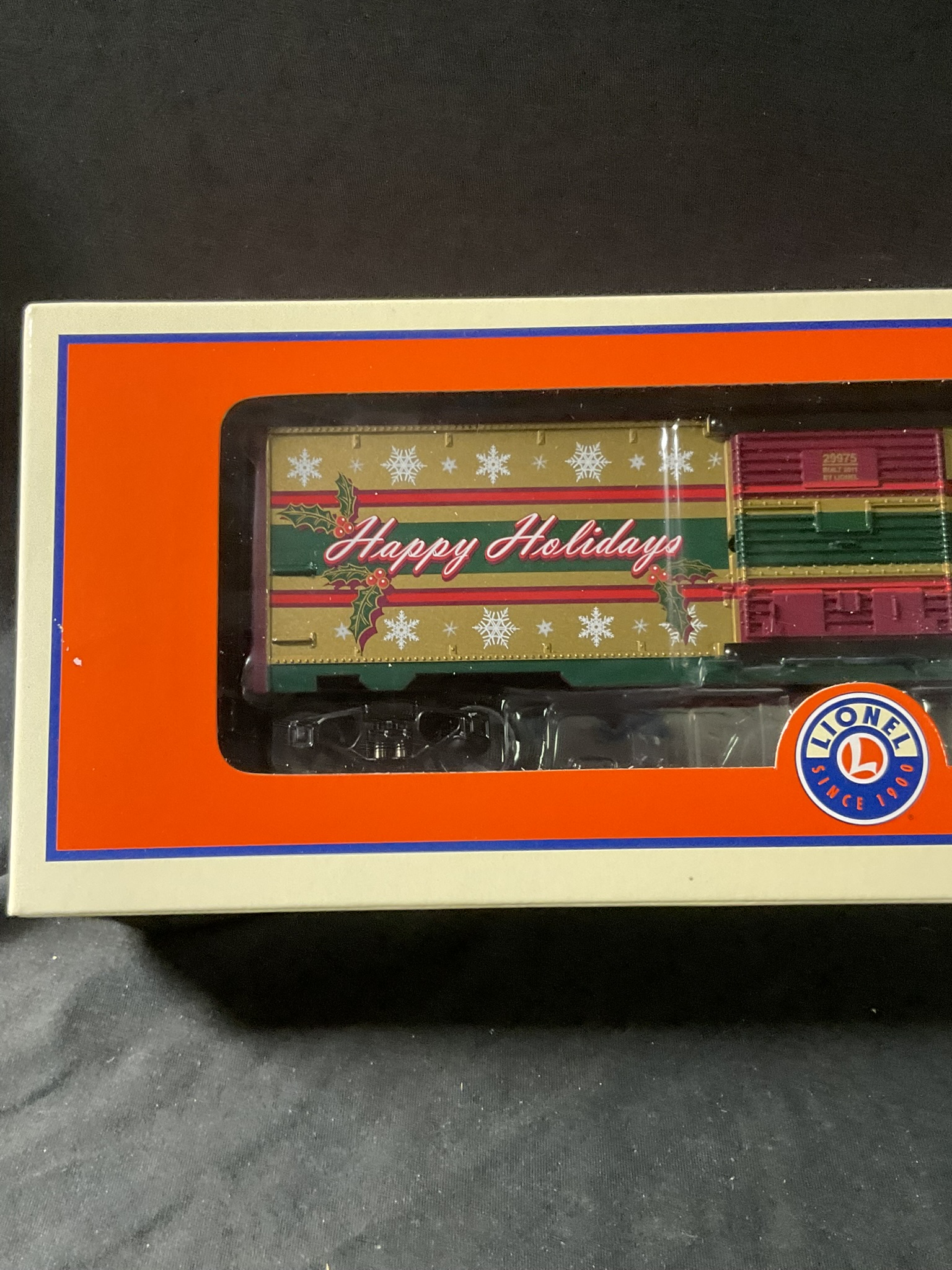 Lionel 6-29975 2011 O Gauge Christmas Holiday Boxcar in Original Box
