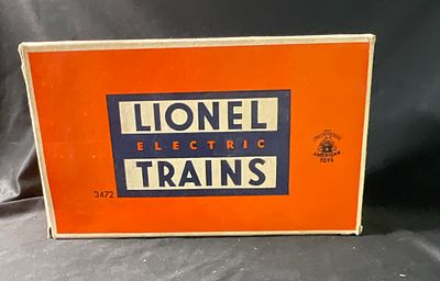 Lionel No. 3472 Operating Milk Car with Platform and Original Box. This Lionel No. 3472 