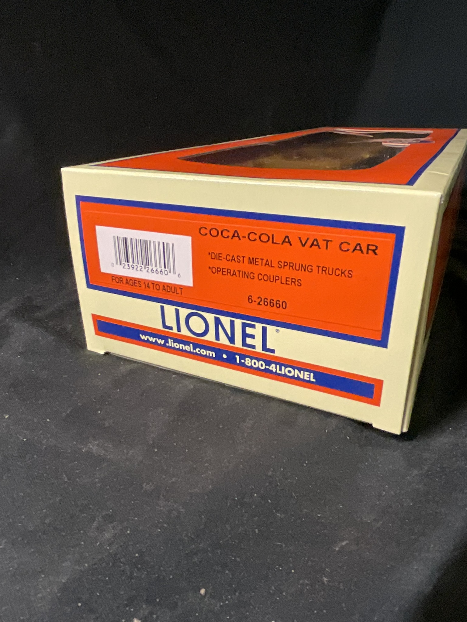 Lionel 6-26660 O Gauge Coca-Cola Vat Car with Original Box