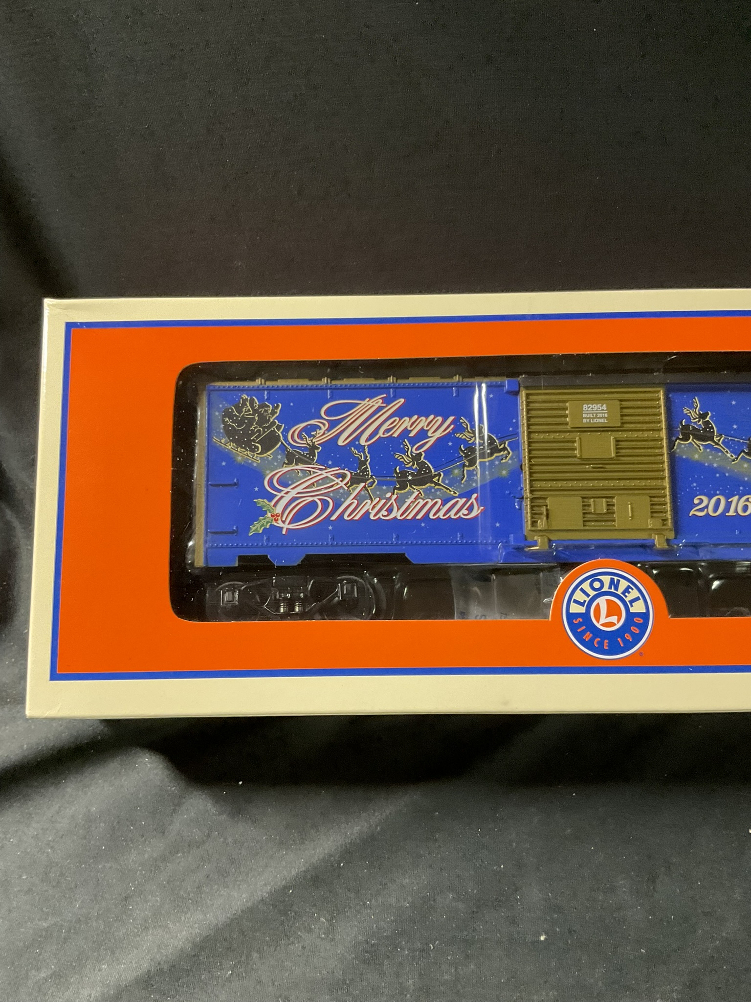 Lionel 6-82954 2016 Christmas Boxcar with Original Box