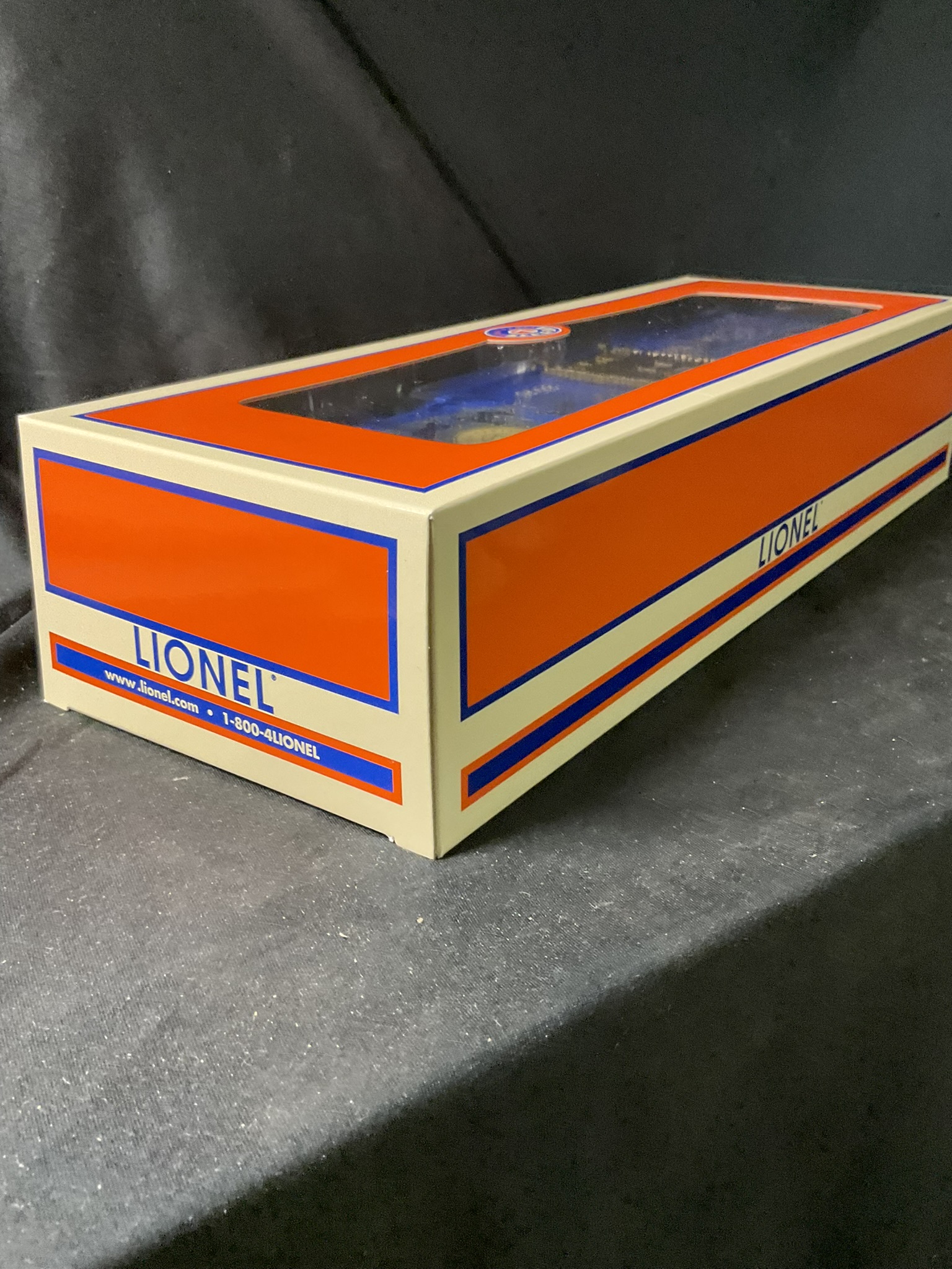 Lionel 6-82954 2016 Christmas Boxcar with Original Box
