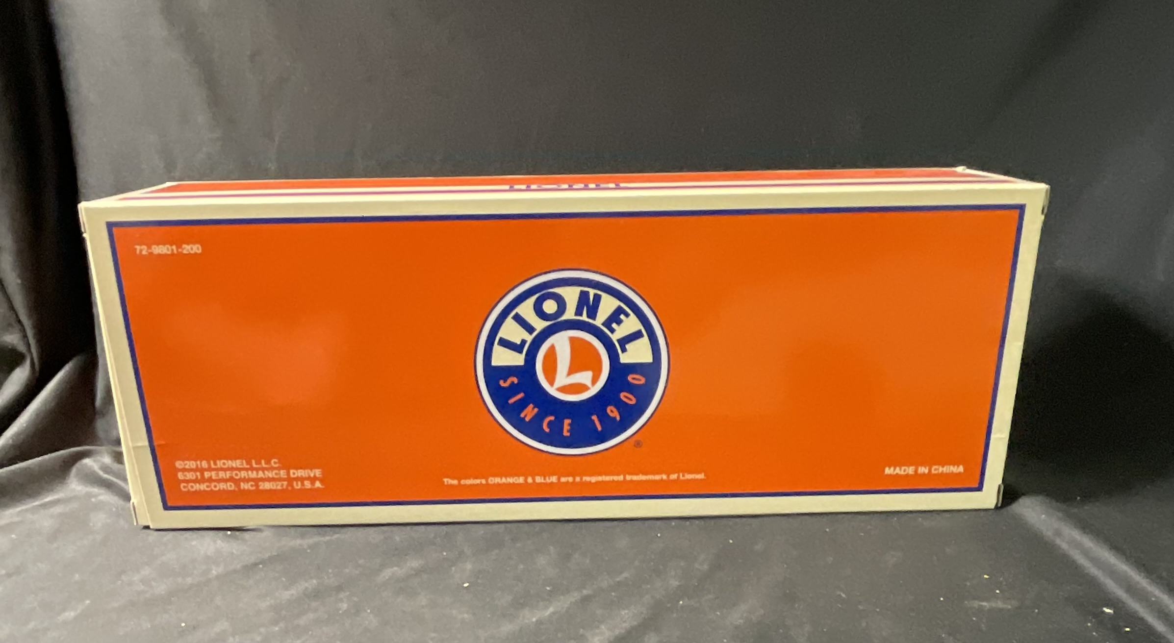 Lionel 6-82954 2016 Christmas Boxcar with Original Box