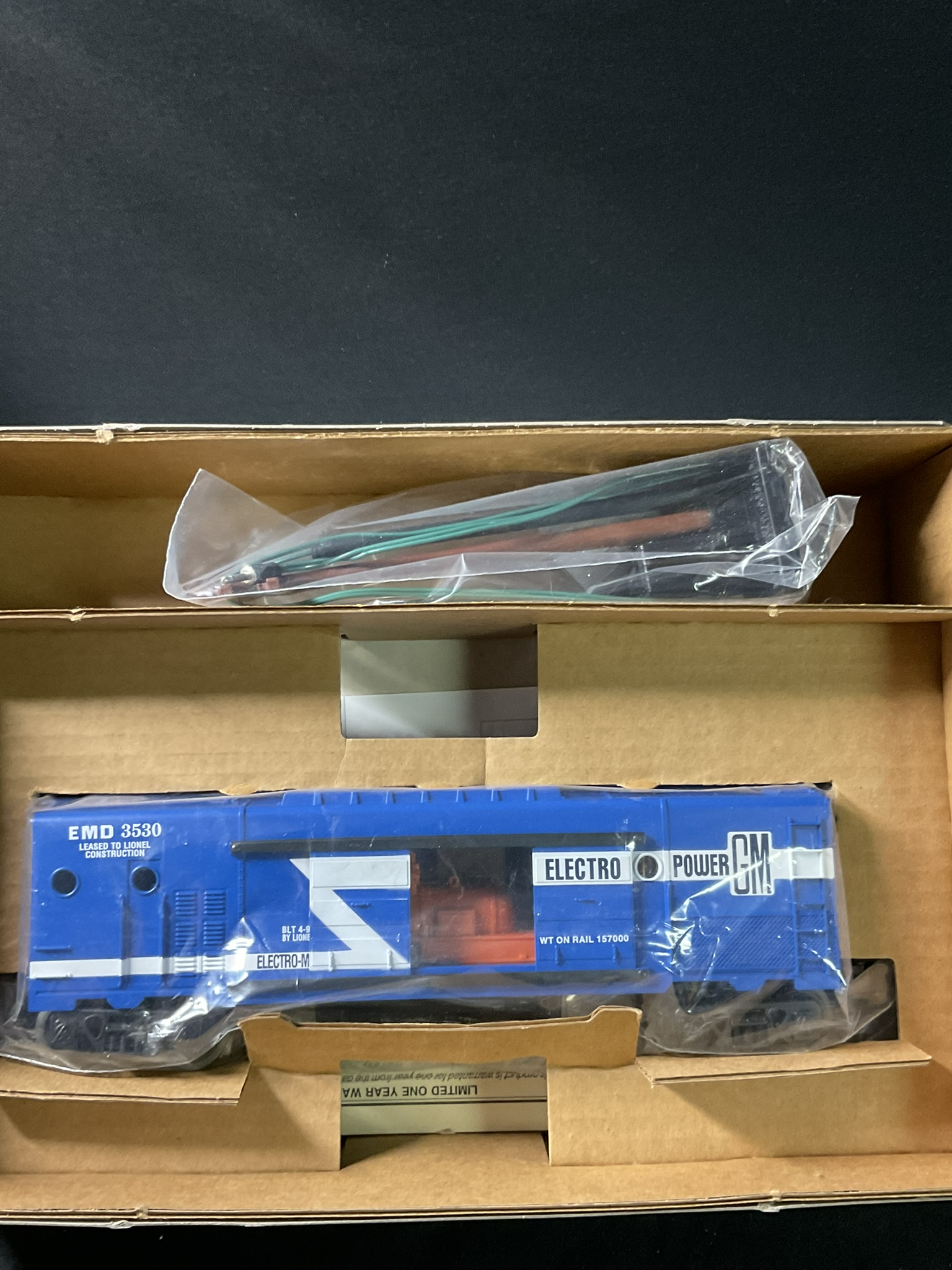 Lionel 6-19831 EMD 3530 GM Operating Generator Car