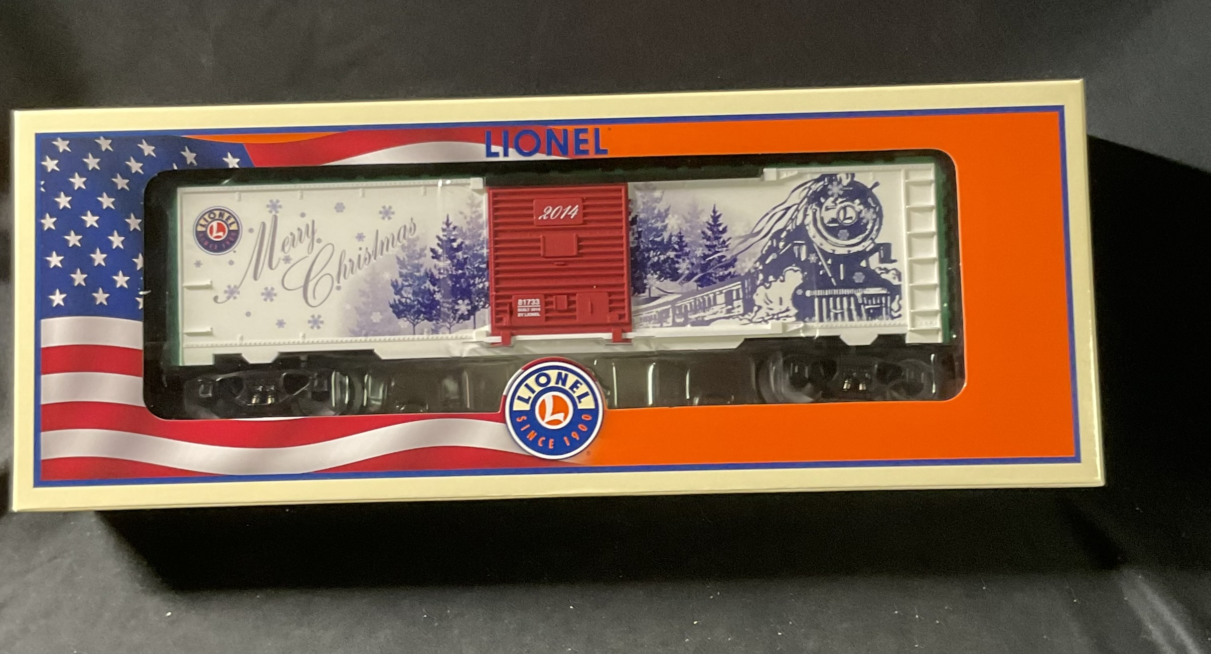 Lionel 2014 Christmas O Gauge Boxcar Model 6-81733