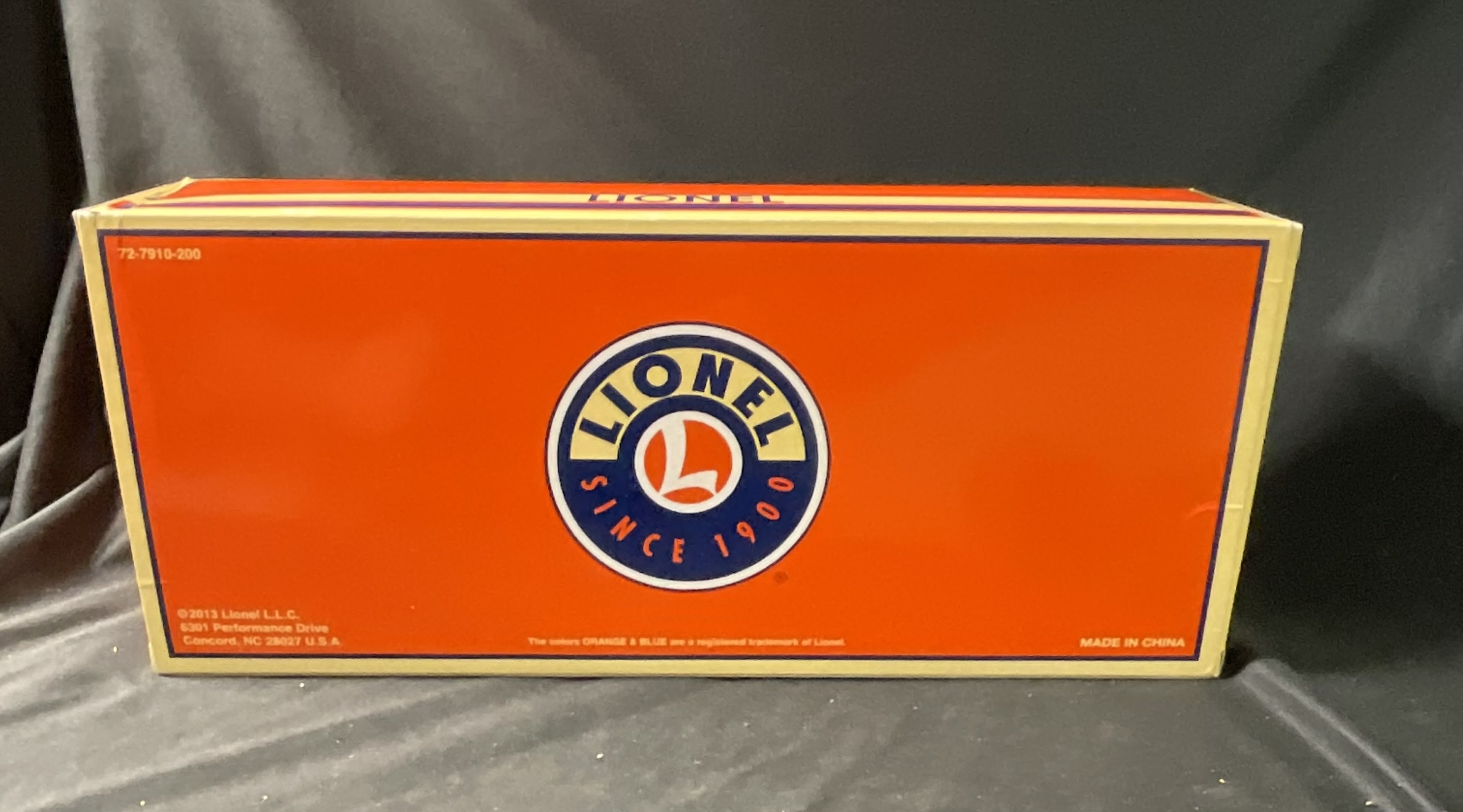 Lionel 6-27683 O Gauge Erie Norfolk Southern Heritage Bay Window Caboose 1068