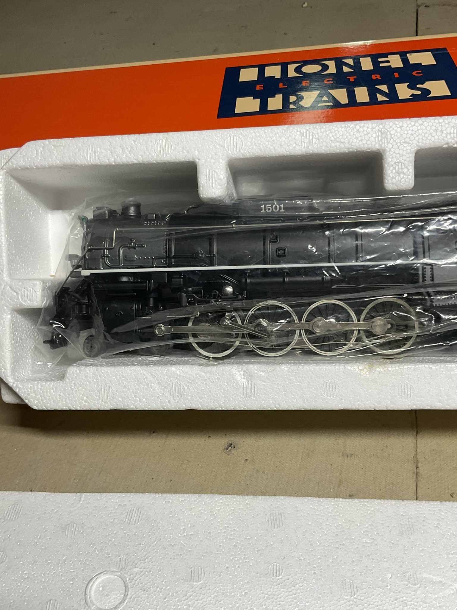 Lionel 6-18003 Delaware Lackawanna and Western 4-8-4 Steam Locomotive and Tender