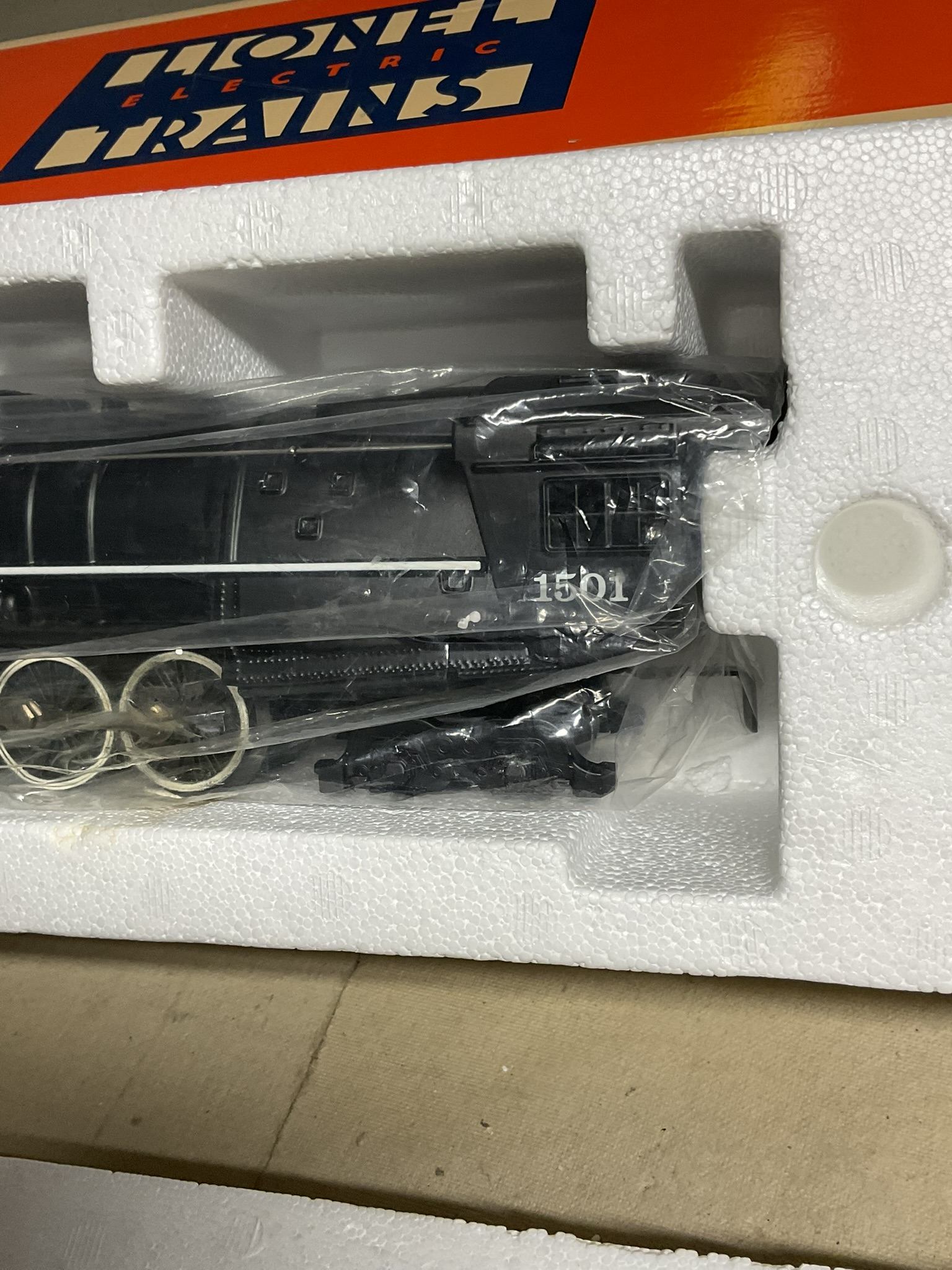 Lionel 6-18003 Delaware Lackawanna and Western 4-8-4 Steam Locomotive and Tender